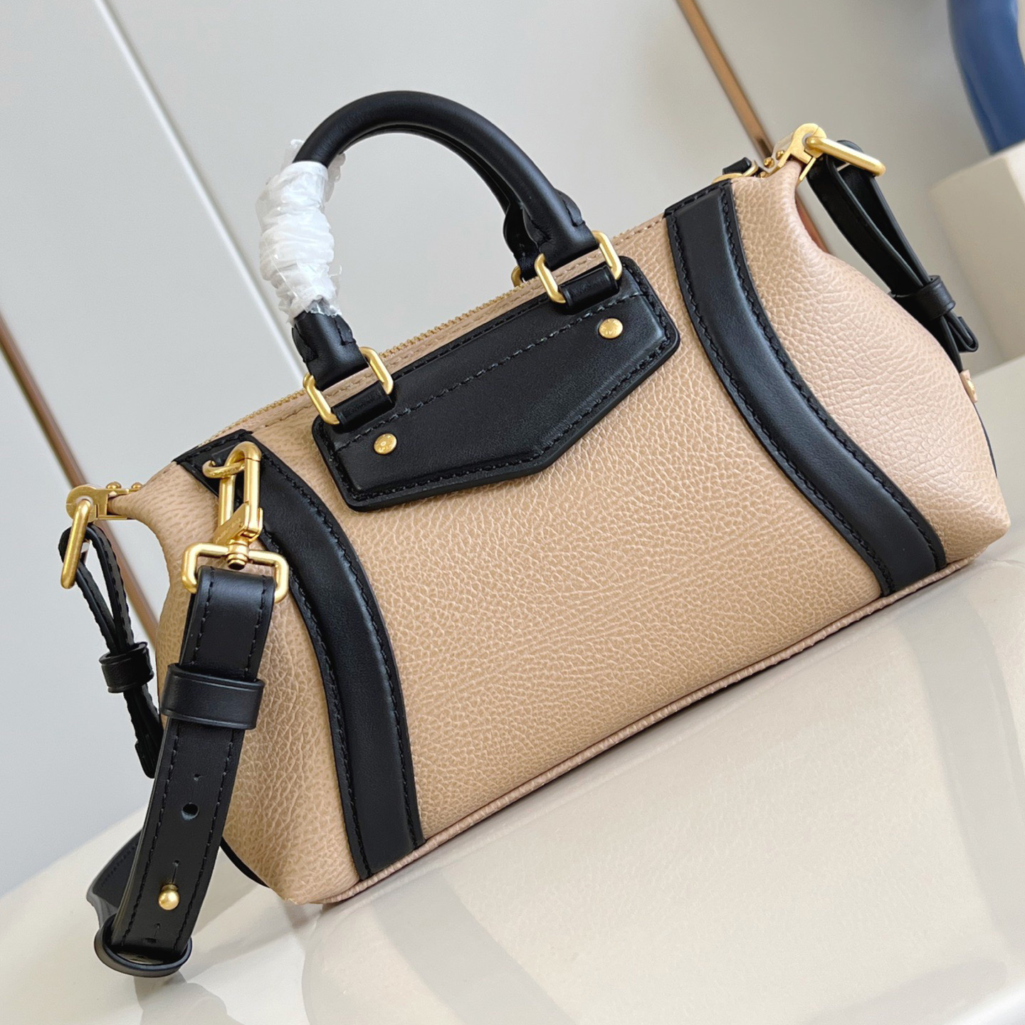 LV Designer Women's Shoulder Bag Luxury Bag Detachable And Adjustable Shoulder High Quality Leather Crossbody Fashion Hand Bag