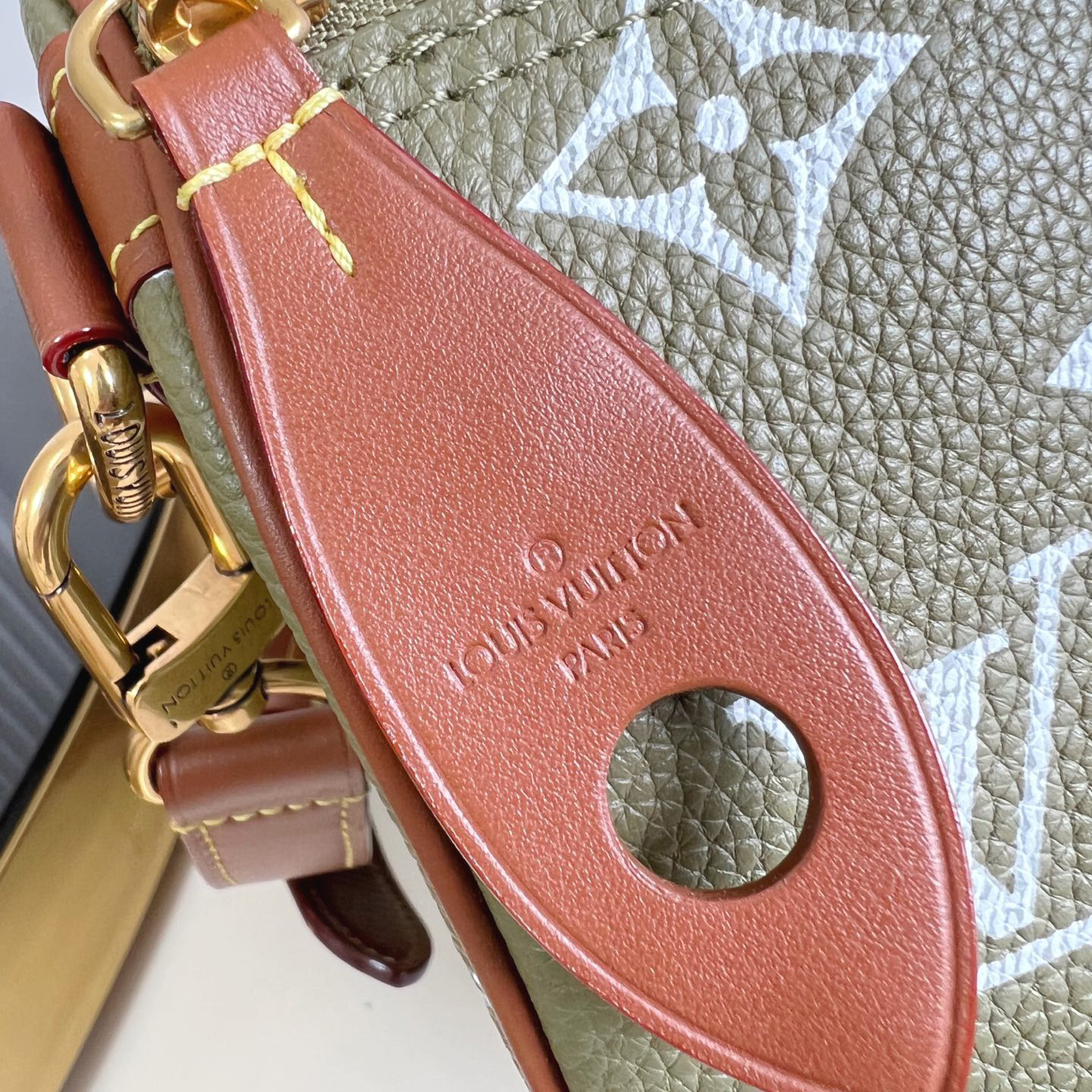 LV Designer Bag Shoulder Bag Luxury Bag Purse Tote Classic Logo Women's Tramp Bag High Quality Leather Crossbody  Fashion Printed Hand Bag