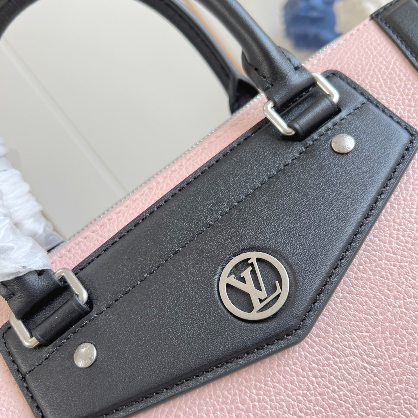 LV Designer Women's Shoulder Bag Luxury Bag Detachable And Adjustable Shoulder High Quality Leather Crossbody Fashion Hand Bag