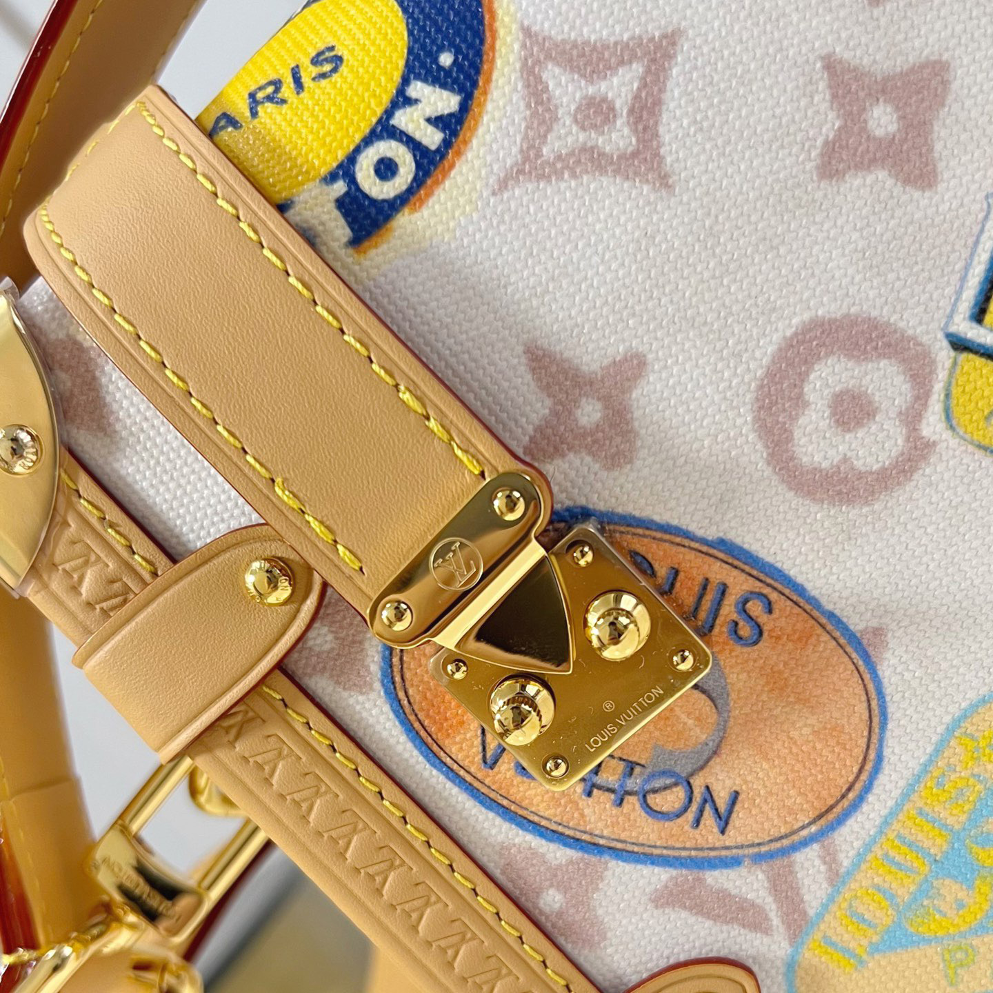 LV The Handbag Interprets Monogram Dune Elements With Retro Brushstrokes Paired With Airplane Shaped Decorations And Collage Effect Labels Luxury Bag Purse Classic Logo Women's Tramp Bag High Quality Leather Crossbody Fashion Printed Bag