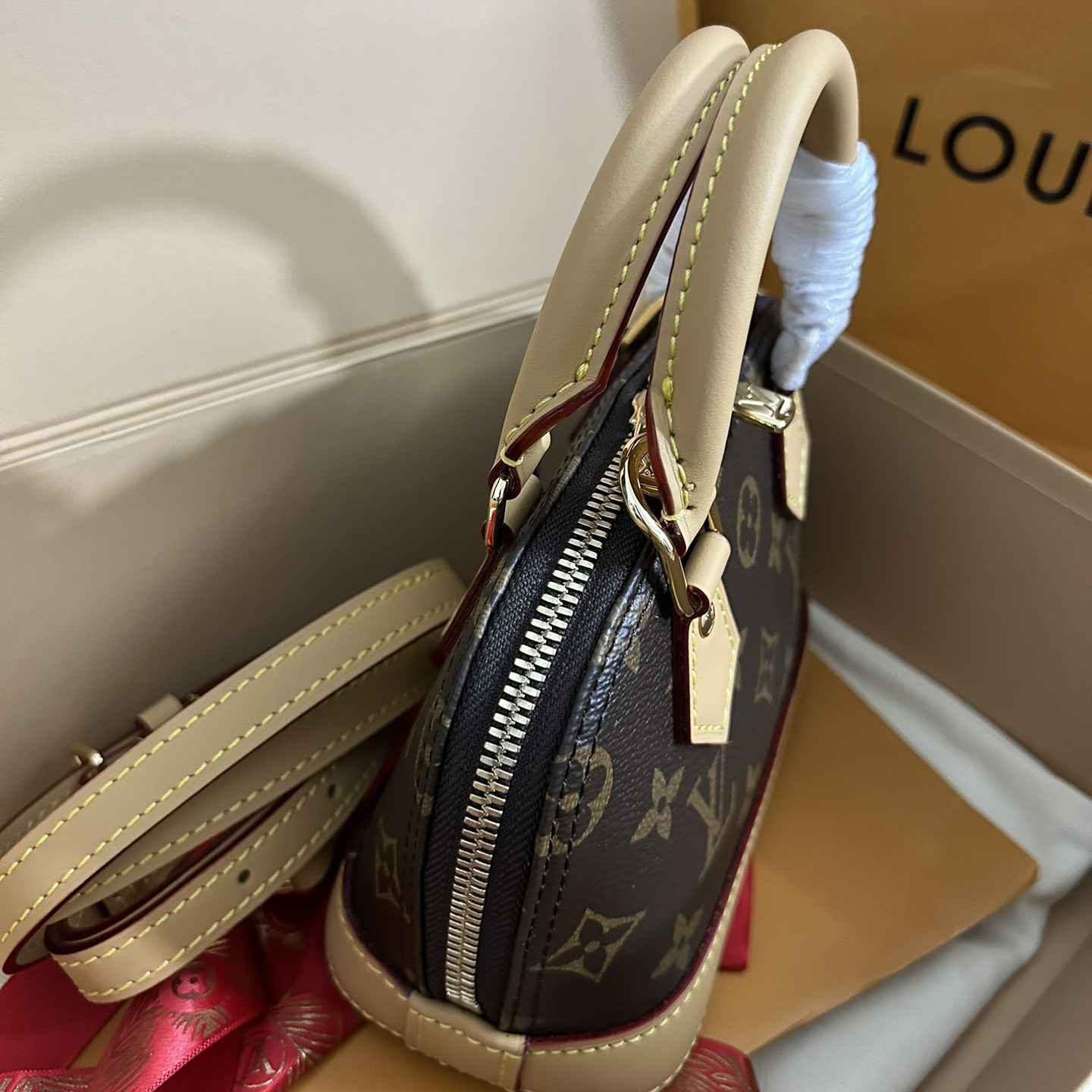 LV Designer Women's Shoulder Bag Luxury Bag Detachable Shoulder High Quality Leather Crossbody Fashion Bag