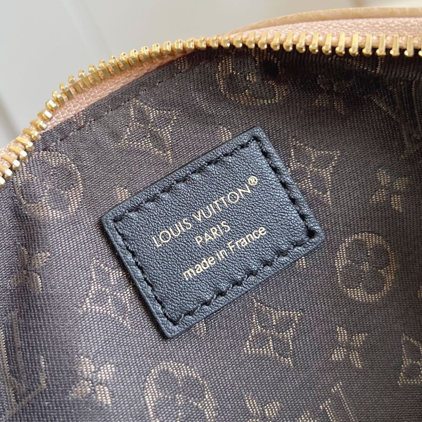 LV Designer Women's Shoulder Bag Luxury Bag Detachable And Adjustable Shoulder High Quality Leather Crossbody Fashion Hand Bag