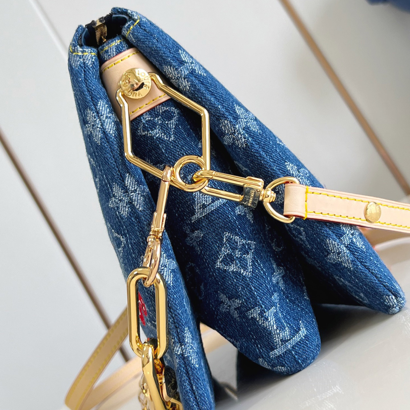 LV Designer Women's Shoulder Bag Luxury Bag Detachable Shoulder High Quality Leather Crossbody Fashion Hand Bag