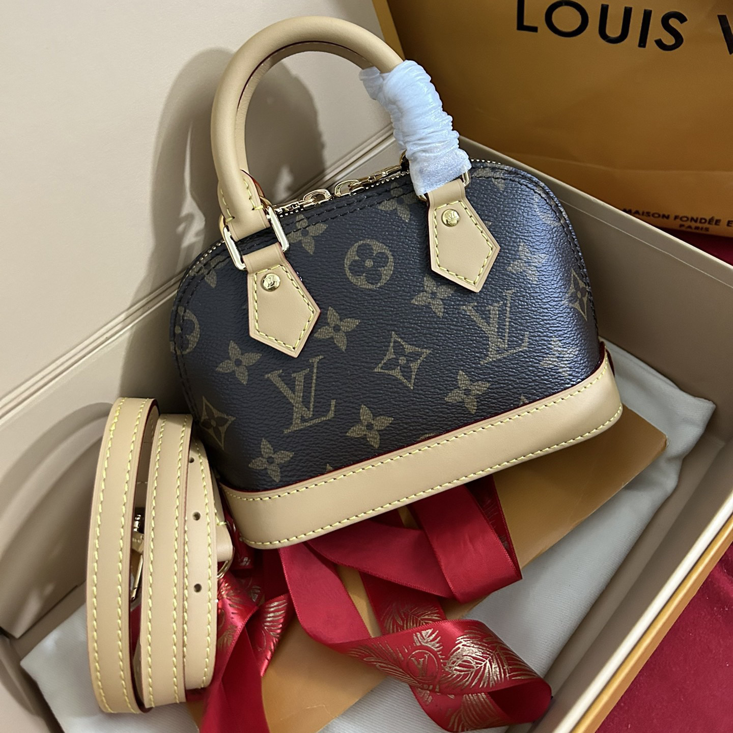 LV Designer Women's Shoulder Bag Luxury Bag Detachable Shoulder High Quality Leather Crossbody Fashion Bag