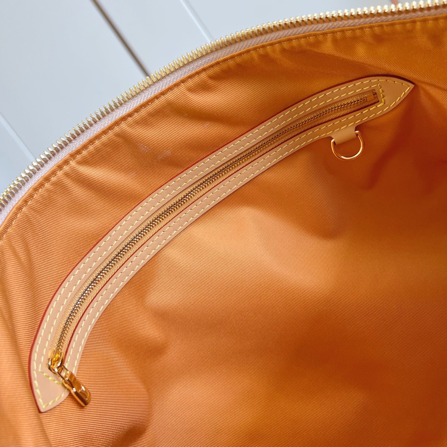 LV The Handbag Interprets Monogram Dune Elements With Retro Brushstrokes Paired With Airplane Shaped Decorations And Collage Effect Labels Luxury Bag Purse Classic Logo Women's Tramp Bag High Quality Leather Crossbody Fashion Printed Bag