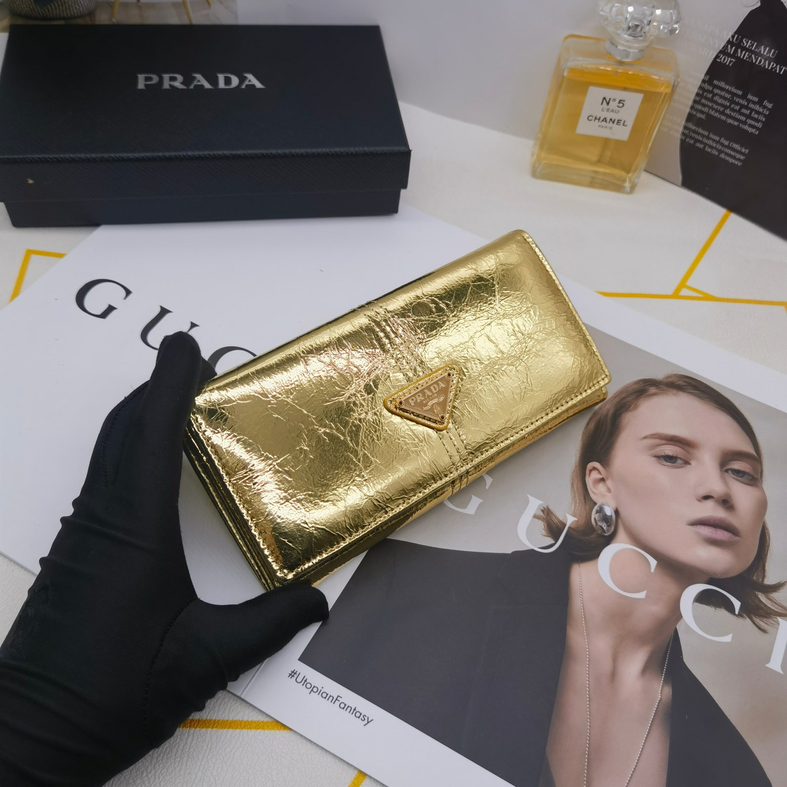 Prada Long Wallet for Women New Fashion Versatile Simple Niche Design Clutch bag Multi-Card Designer Package Slot ID Holder Bag