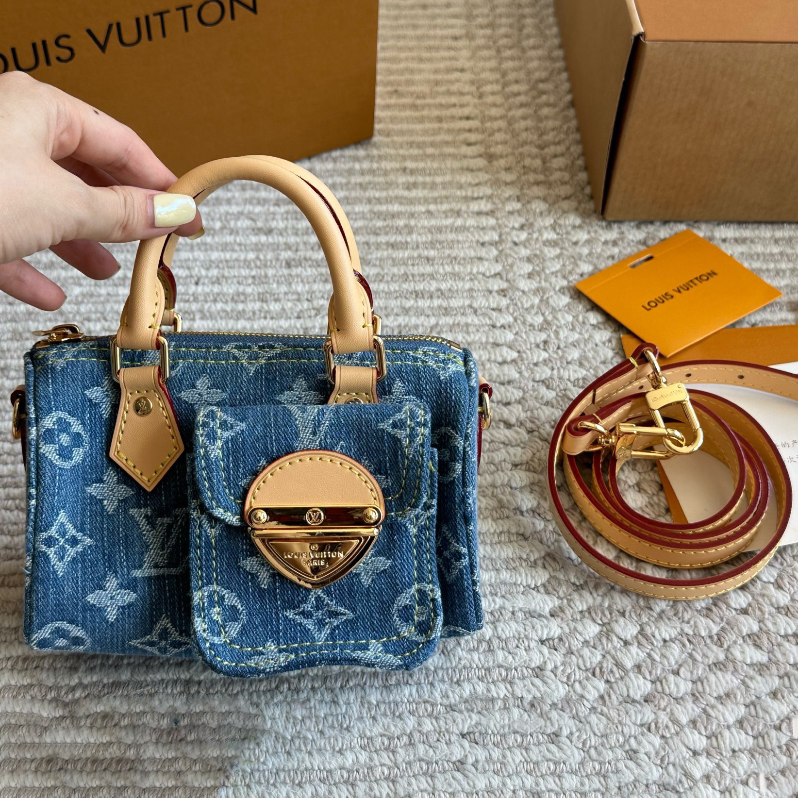 LV Designer Bag Luxury Leather Crossbody Shoulder Underarm Bag Ladies Women's Fashion Printed Chain Zipper Closure Purse