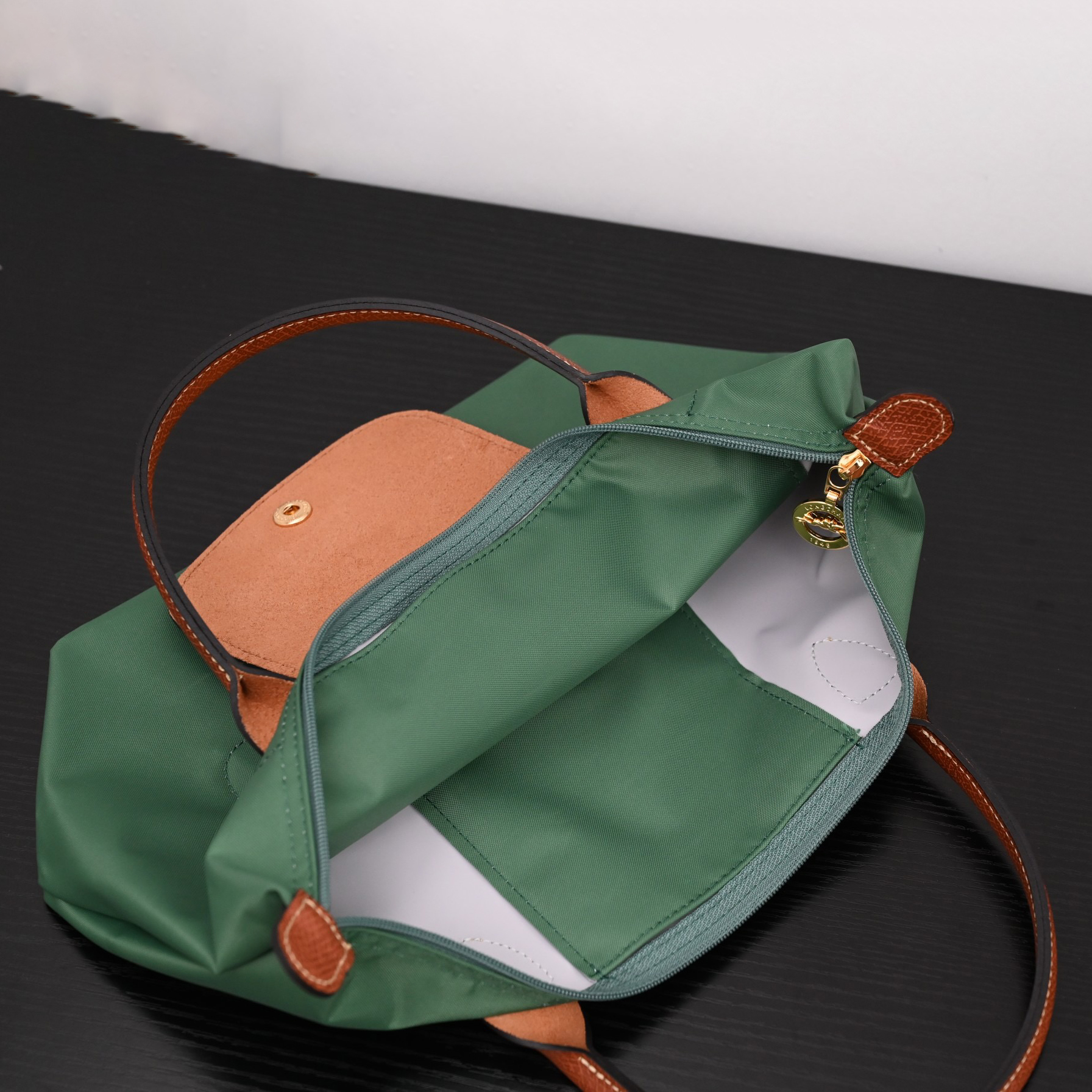 Dior Designer Bag Shoulder Bag Tote Bag Luxury Fashion New Nylon Material Handbag Travel Shopping Bag Wallet Large Capacity Versatile Bags