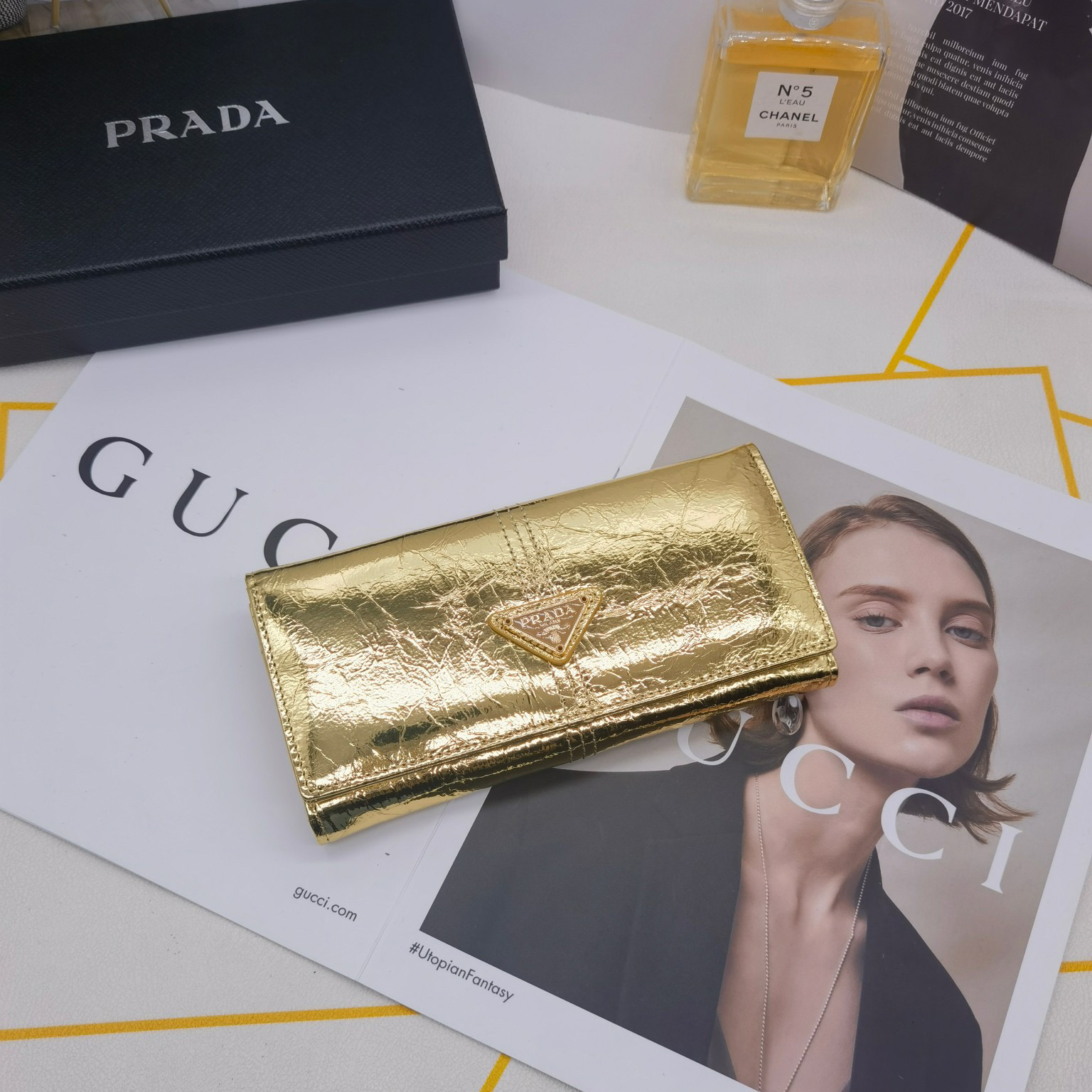 Prada Long Wallet for Women New Fashion Versatile Simple Niche Design Clutch bag Multi-Card Designer Package Slot ID Holder Bag