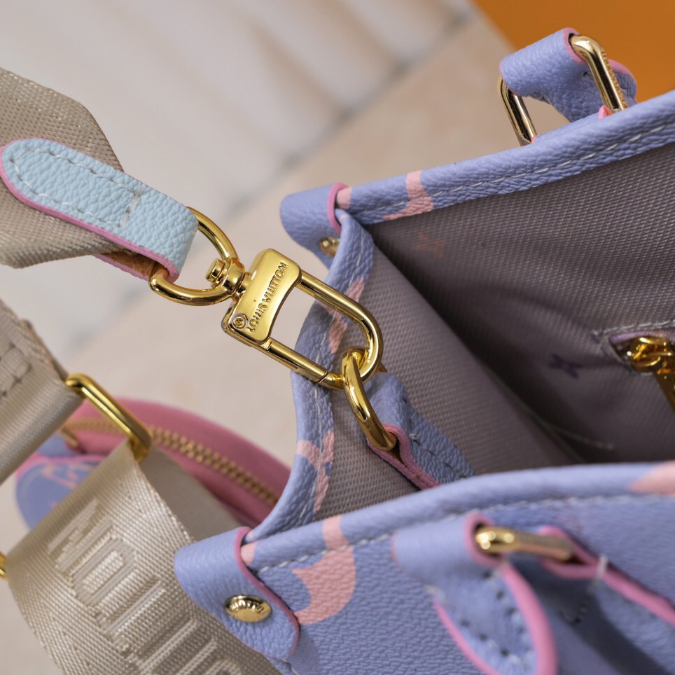 LV Designer Bag Fashion Luxury Bag Crossbody Bag Handbag Women's Casual Handbag Fashion Chain Crossbody Bag Women's Large Capacity Bag