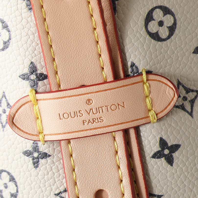 LV Designer Bagss Luxury Bag Shoulder Bag Embossed Leather Abundant Configuration With A Neat Inner Layer Large Inner Bag Ladies Fashion Bag High Quality Leather Bag