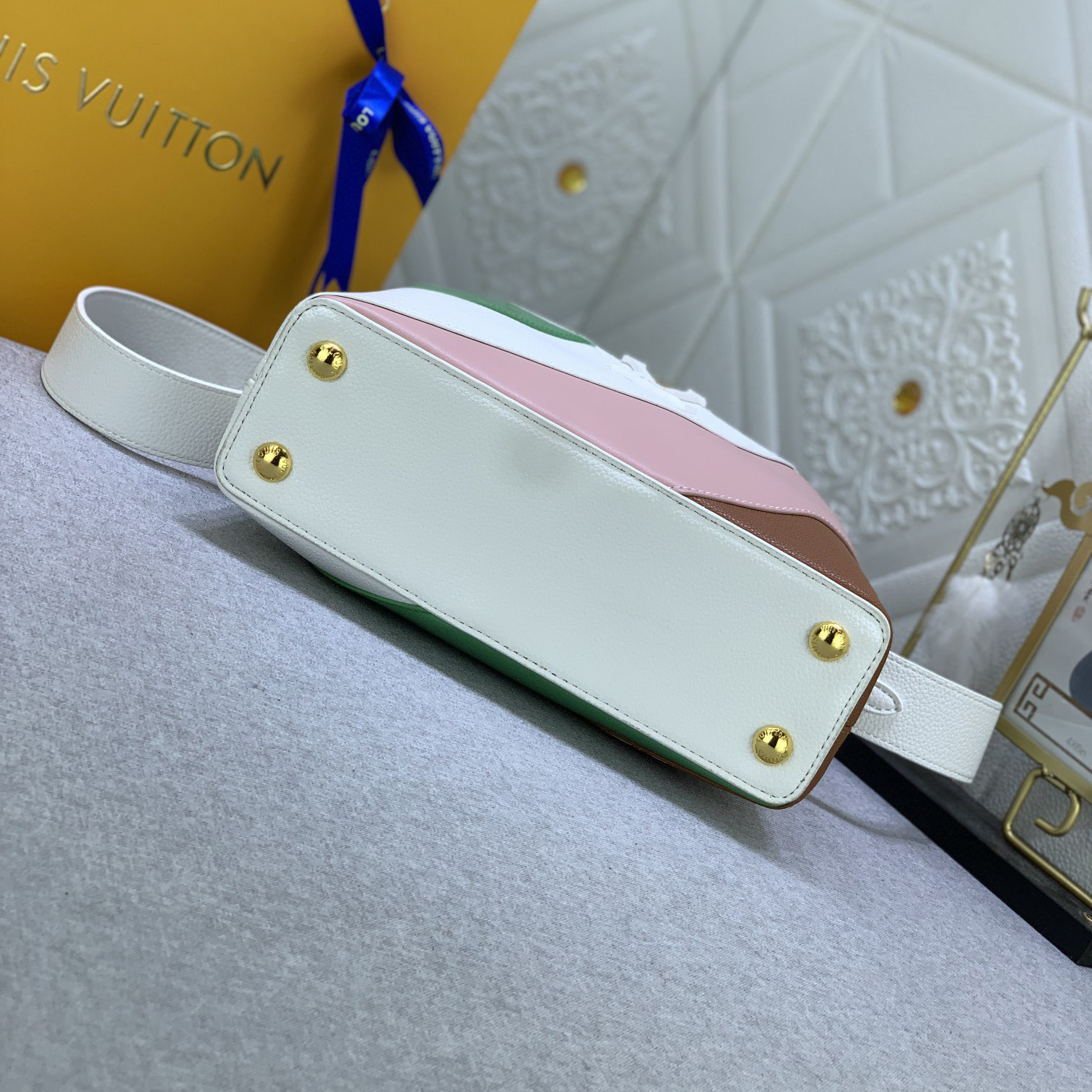 LV Designer Bagss Luxury Bag Shoulder Bag Paired With Lv Letter Iconic Side Rings And Monogram Floral Flip Cover Crossbody Purse Ladies Fashion Bag High Quality Leather Zipper Armpit Bag