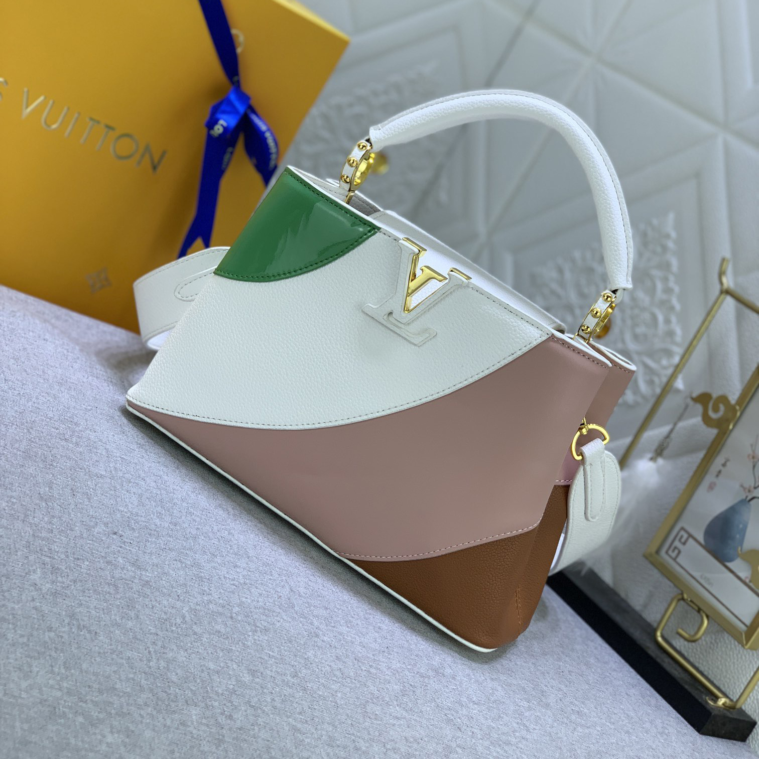 LV Designer Bagss Luxury Bag Shoulder Bag Paired With Lv Letter Iconic Side Rings And Monogram Floral Flip Cover Crossbody Purse Ladies Fashion Bag High Quality Leather Zipper Armpit Bag