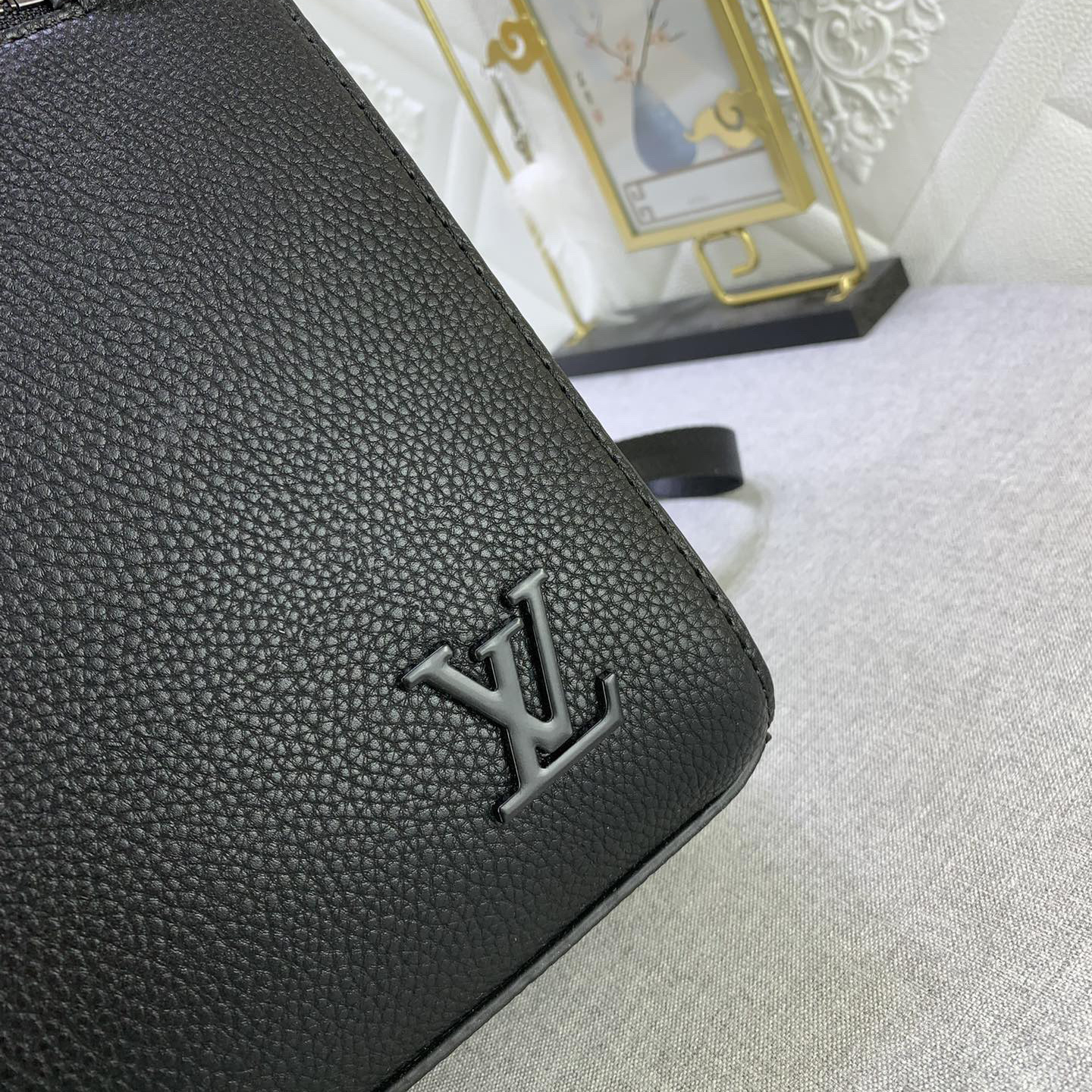 LV Stylish Design Men's And Women's Outdoor Backpack For Studen Backpack Shoulder Simple Yet Sophisticated, Trendy And Cool Style