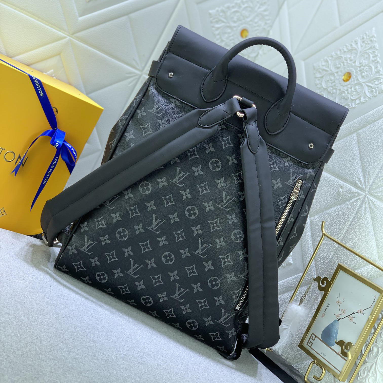 LV Stylish Design Men's And Women's Outdoor Backpack For Studen Backpack Shoulder Simple Yet Sophisticated, Trendy And Cool Style