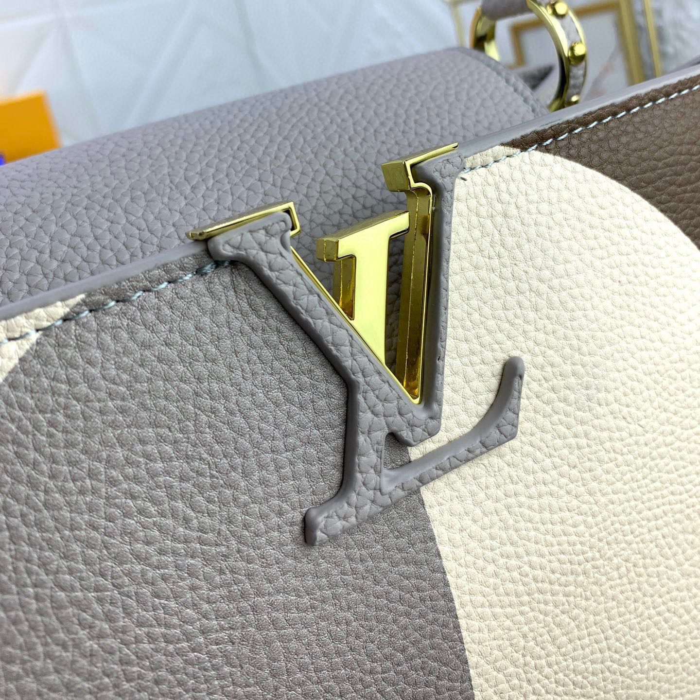 LV Designer Bagss Luxury Bag Shoulder Bag Paired With Lv Letter Iconic Side Rings And Monogram Floral Flip Cover Crossbody Purse Ladies Fashion Bag High Quality Leather Zipper Armpit Bag