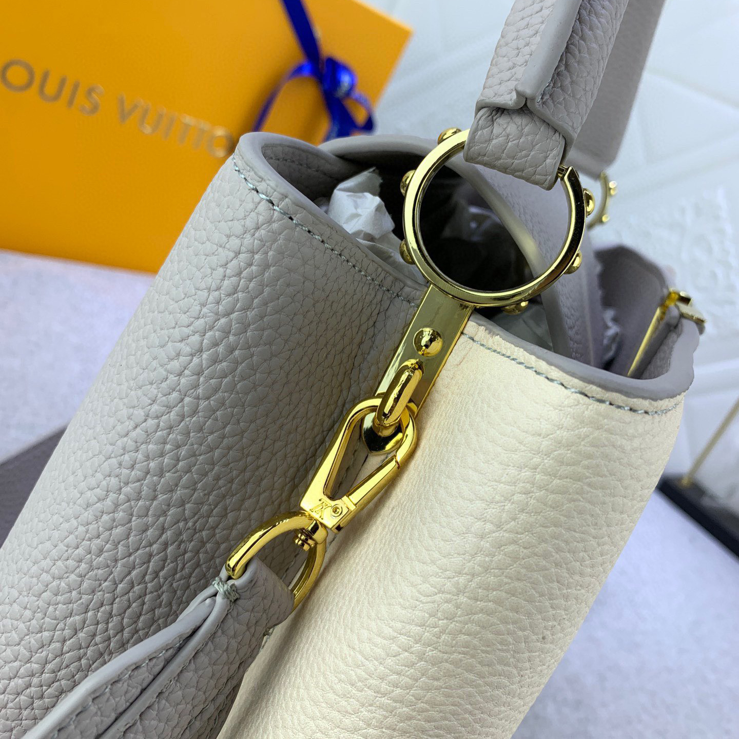 LV Designer Bagss Luxury Bag Shoulder Bag Paired With Lv Letter Iconic Side Rings And Monogram Floral Flip Cover Crossbody Purse Ladies Fashion Bag High Quality Leather Zipper Armpit Bag