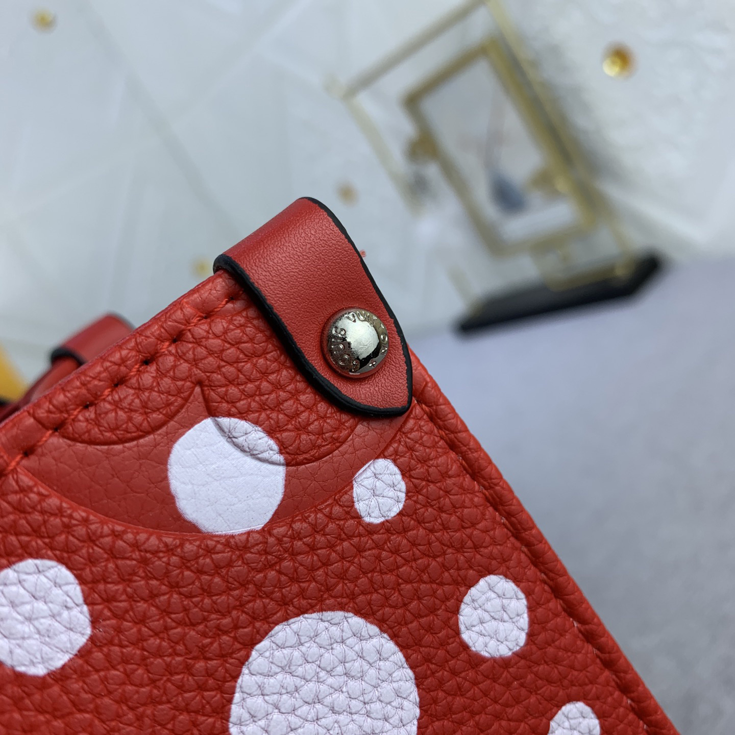 LV Designer Bagss Luxury Bag Printed Handbag The Its Ample Interior Can Accommodate Printed Laptops And Other Office Supplies Fashion Bag High Quality Leather Bag