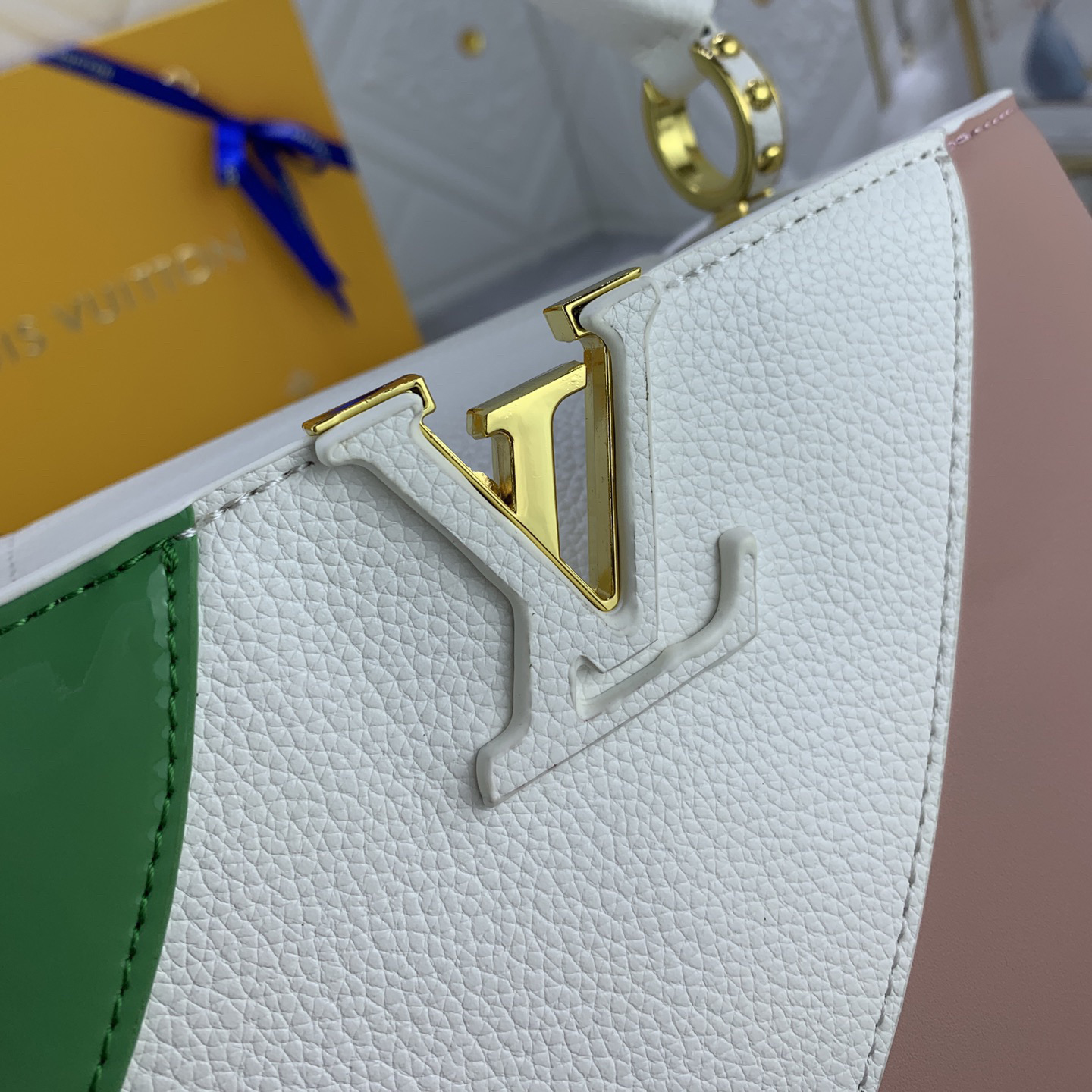 LV Designer Bagss Luxury Bag Shoulder Bag Paired With Lv Letter Iconic Side Rings And Monogram Floral Flip Cover Crossbody Purse Ladies Fashion Bag High Quality Leather Zipper Armpit Bag