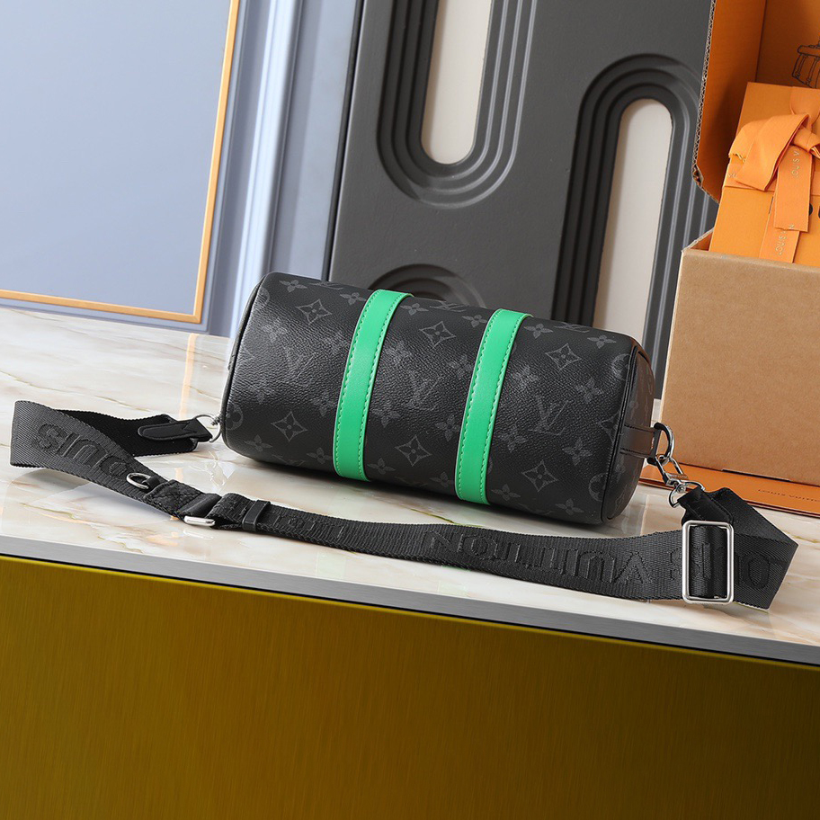 LV Designer Bag Paired With Antique Metal Parts And A Side Strap Handle Made Of Bright Leather The Compact Design Of The Brand Is Suitable For Urban Travel The Roller Handle And Detachable And Adjustable Fabric Shoulder Strap Enable Multiple Carrying