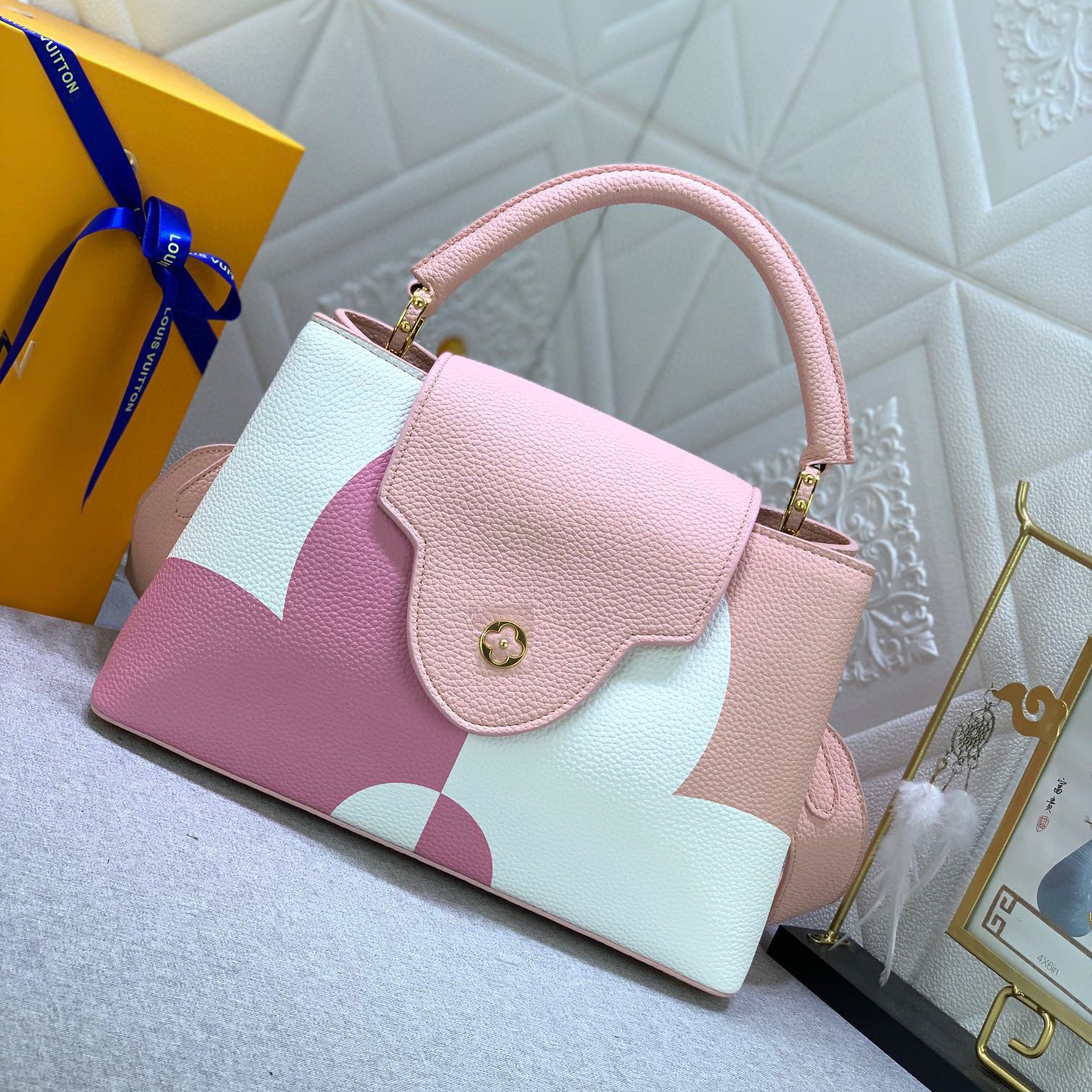 LV Designer Bagss Luxury Bag Shoulder Bag Paired With Lv Letter Iconic Side Rings And Monogram Floral Flip Cover Crossbody Purse Ladies Fashion Bag High Quality Leather Zipper Armpit Bag