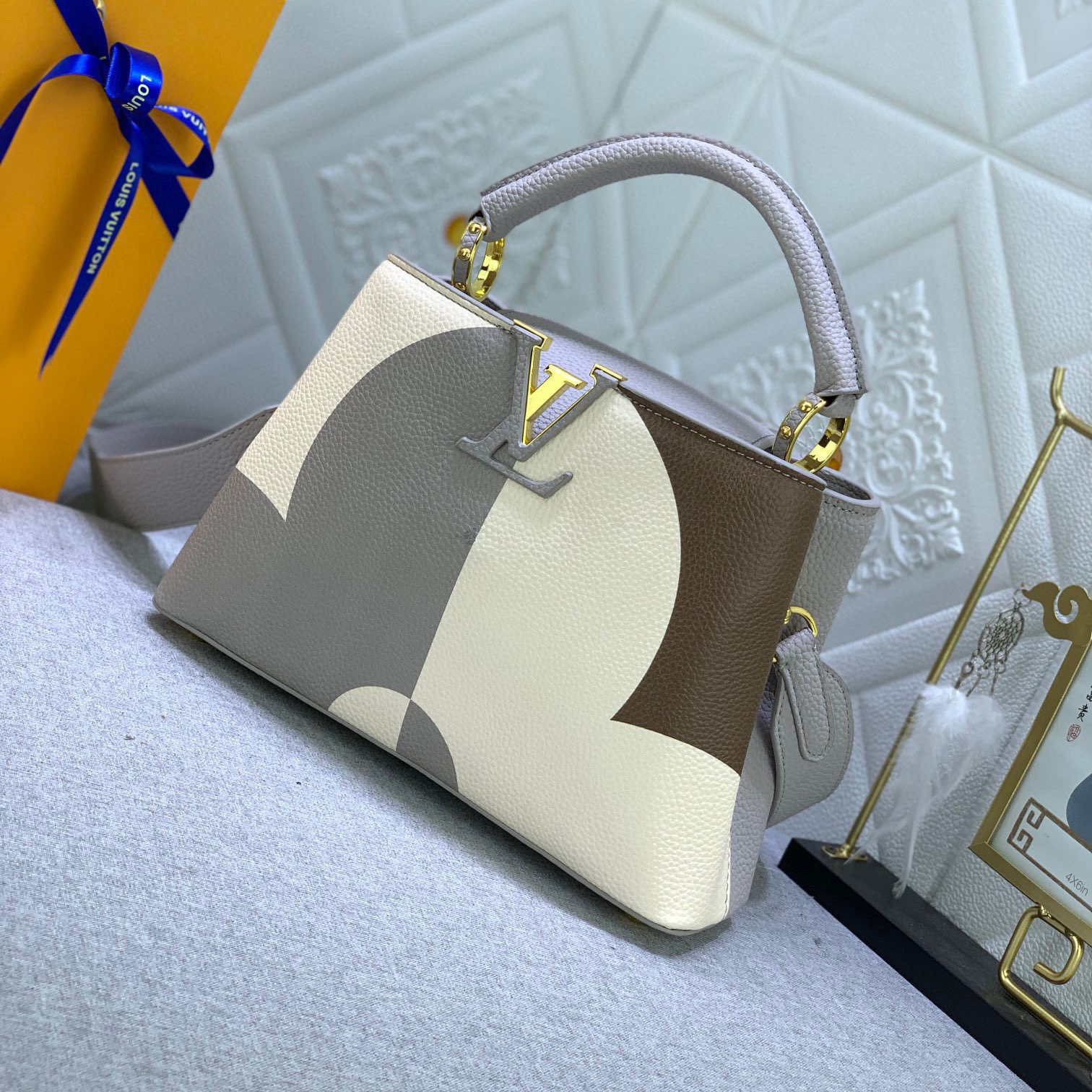 LV Designer Bagss Luxury Bag Shoulder Bag Paired With Lv Letter Iconic Side Rings And Monogram Floral Flip Cover Crossbody Purse Ladies Fashion Bag High Quality Leather Zipper Armpit Bag