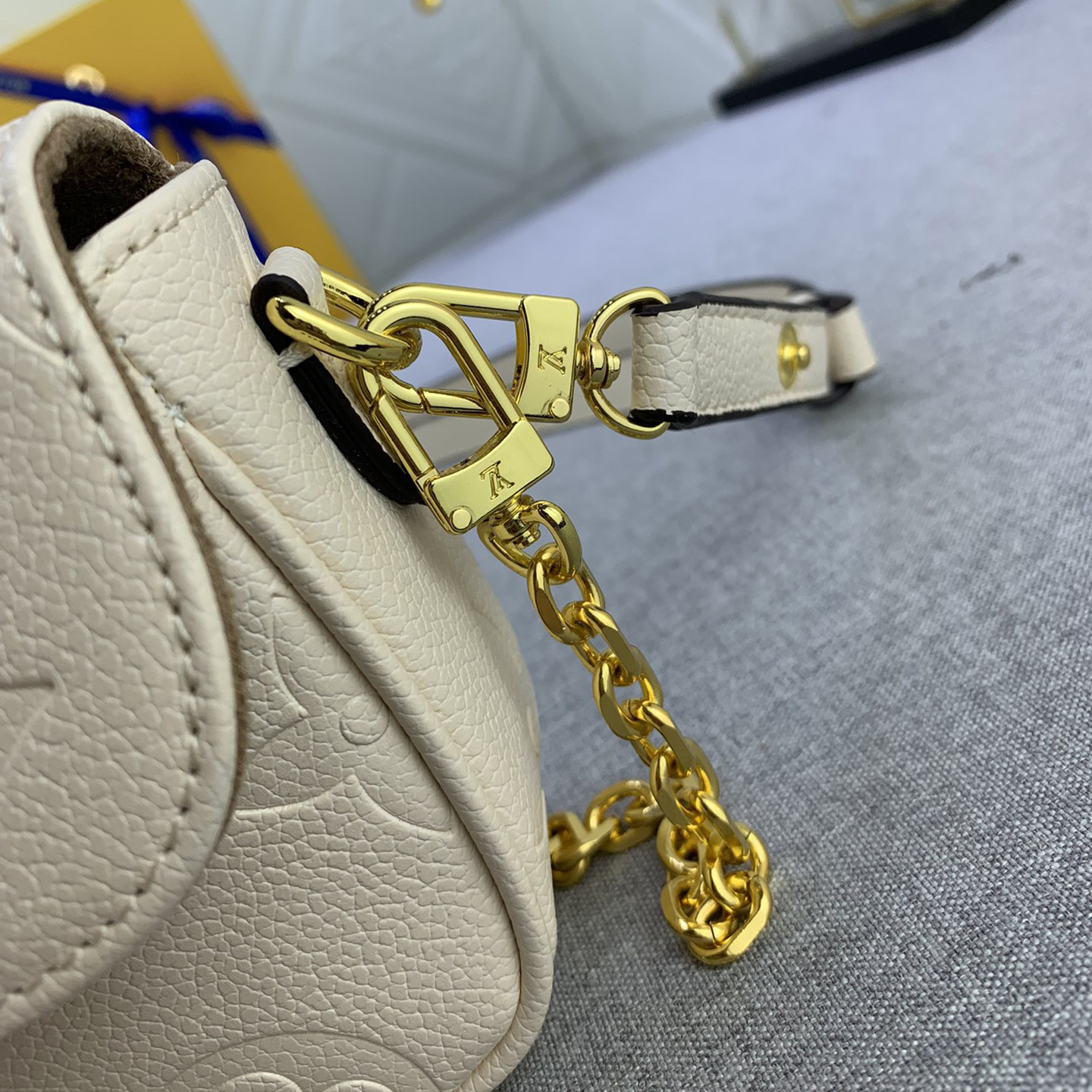 LV Designer Bagss Luxury Bag Classic Handbag Both The Chain And Adjustable Leather Shoulder Strap Can Be Disassembled Fashion Bag High Quality Leather Bag