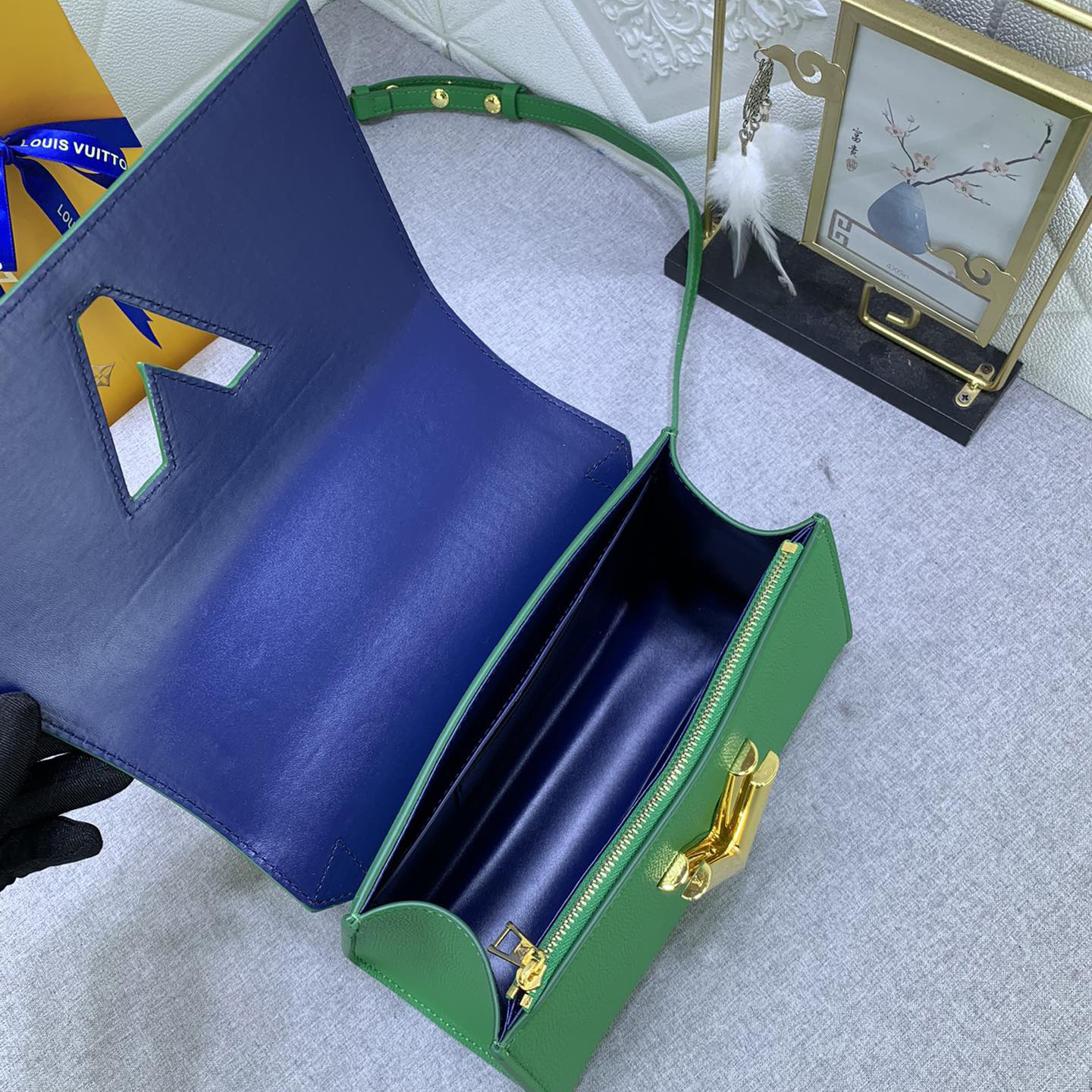 LV Designer Women's Shoulder Bag Luxury Bag Detachable Shoulder High Quality Leather Crossbody Fashion Bag