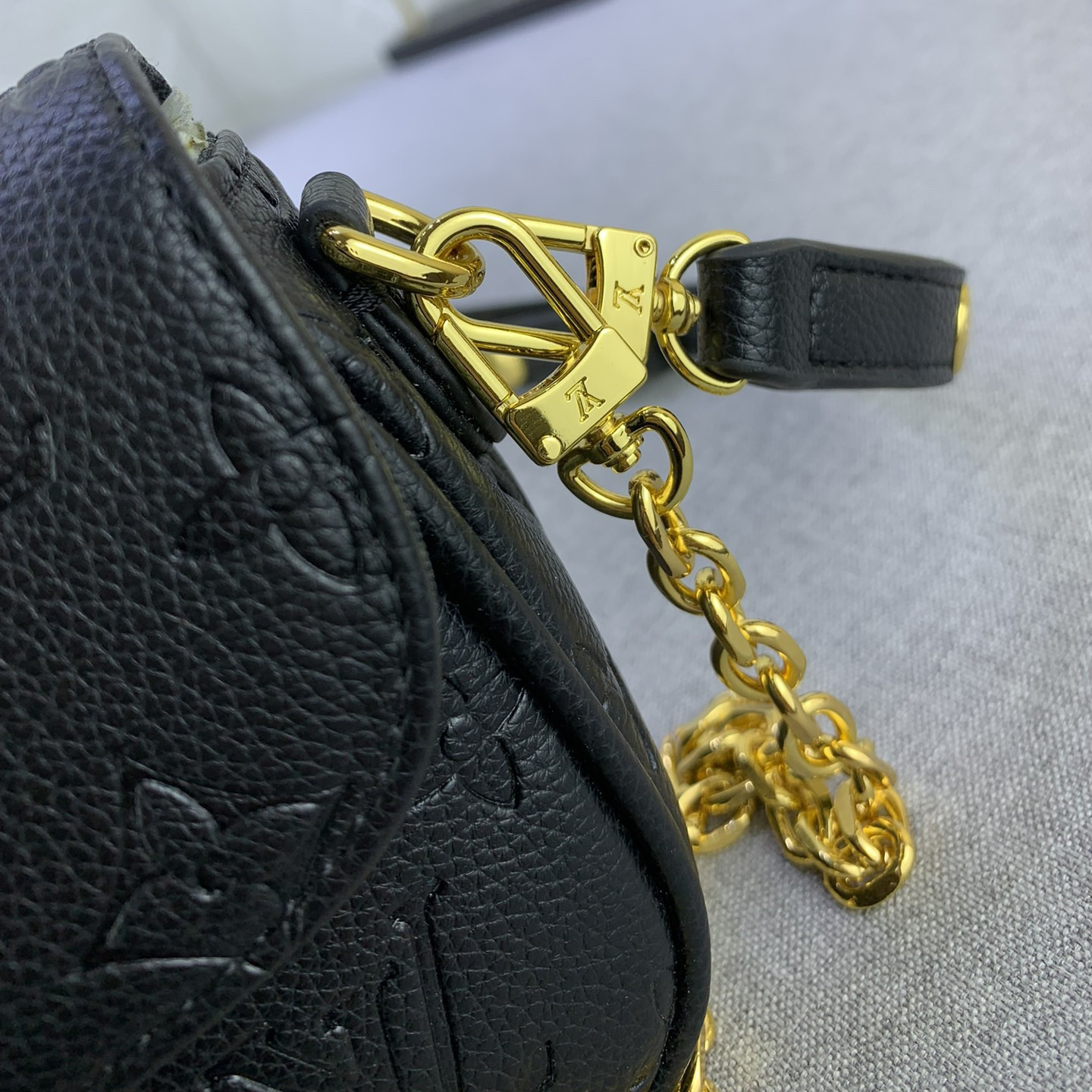 LV Designer Bagss Luxury Bag Classic Handbag Both The Chain And Adjustable Leather Shoulder Strap Can Be Disassembled Fashion Bag High Quality Leather Bag