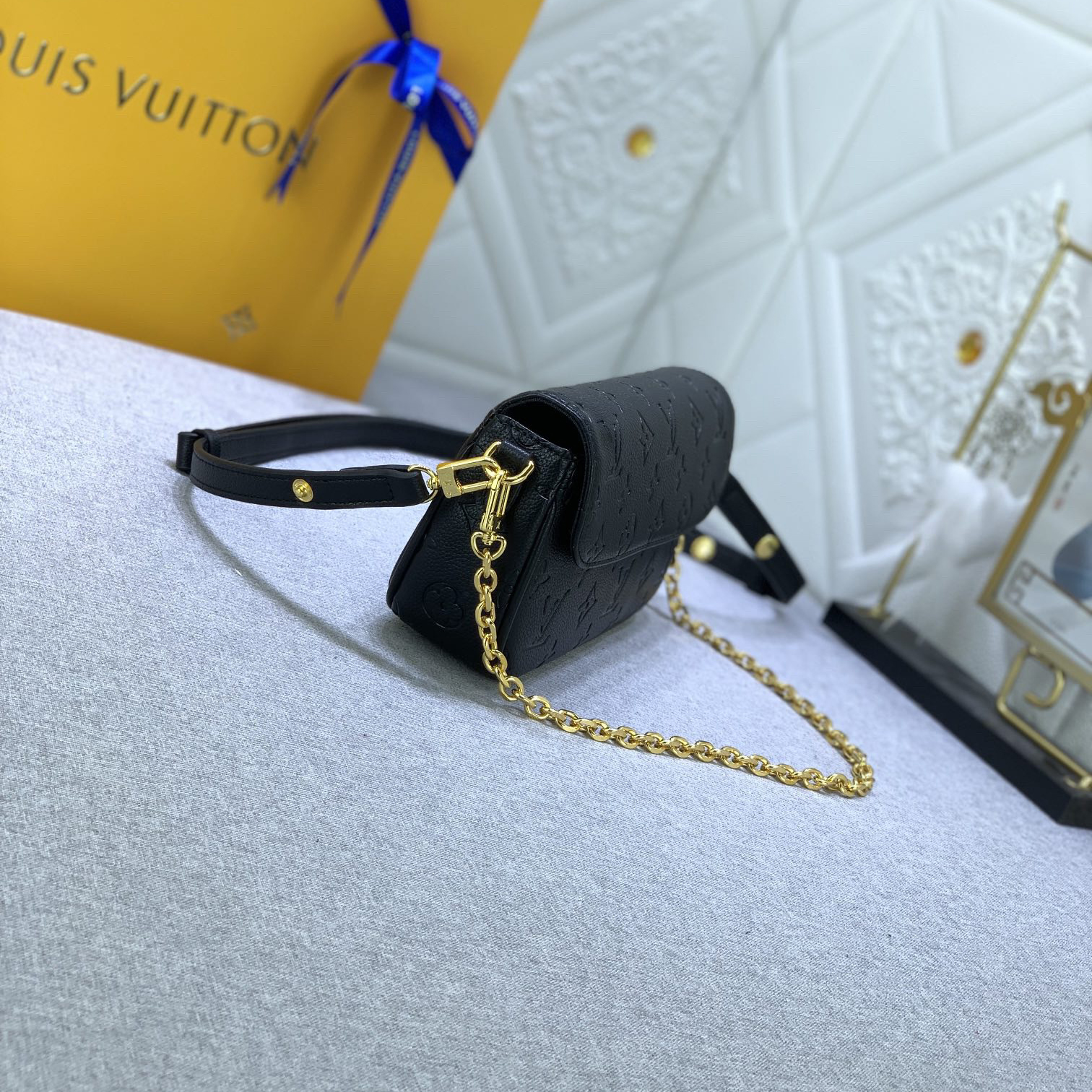 LV Designer Bagss Luxury Bag Classic Handbag Both The Chain And Adjustable Leather Shoulder Strap Can Be Disassembled Fashion Bag High Quality Leather Bag
