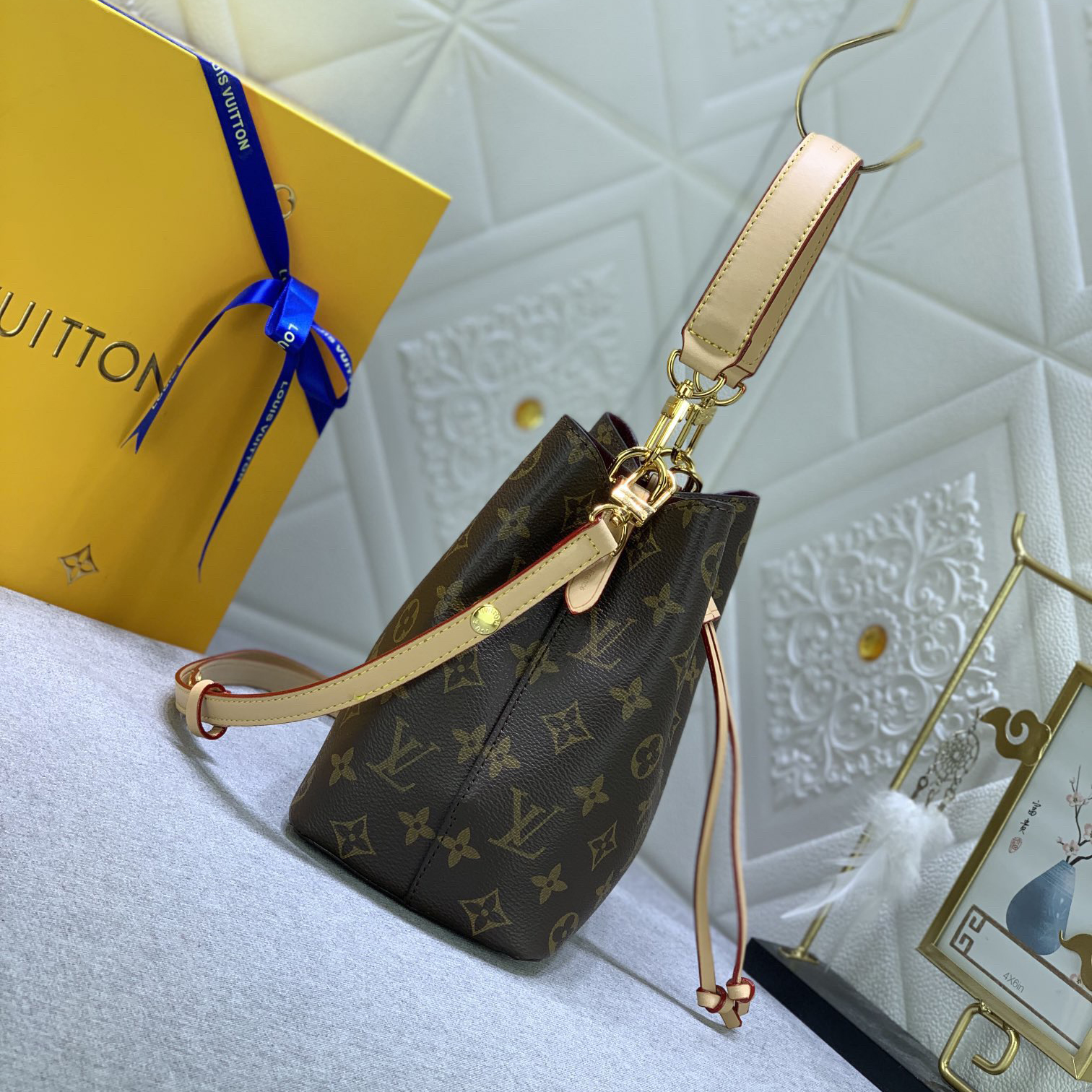 LV Designer Bagss Luxury Bag Classic Handbag Bucket Bag Detachable Handle And Detachable And Adjustable Strap Fashion Bag High Quality Leather Bag