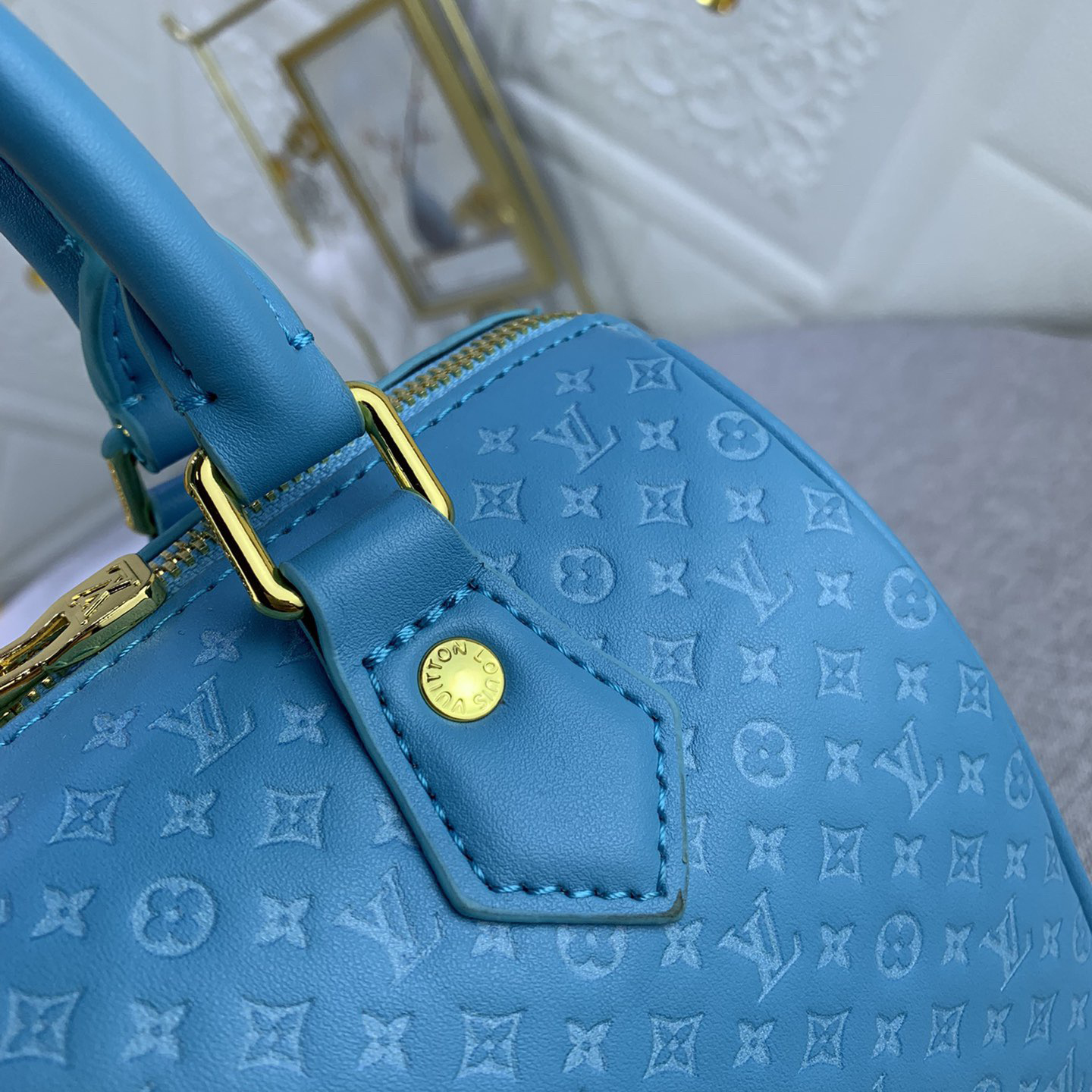 LV High Qualitys Women Handbag Equipped With Detachable And Adjustable Braided Leather Chain Strap For Easy Shoulder Or Crossbody Carrying Lady Clutch Shoulder Tote Female Purse Wallet Hand Bag