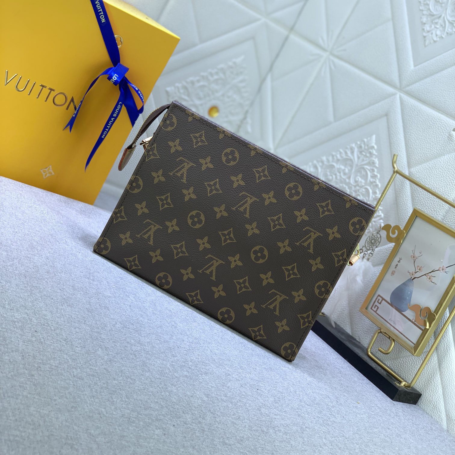 LV Designer Bagss Luxury Bag Classic Handbag Retro Print Unisex Bag Adjustable Shoulder Straps Can Also Be Removed Women High Quality Leather Bag