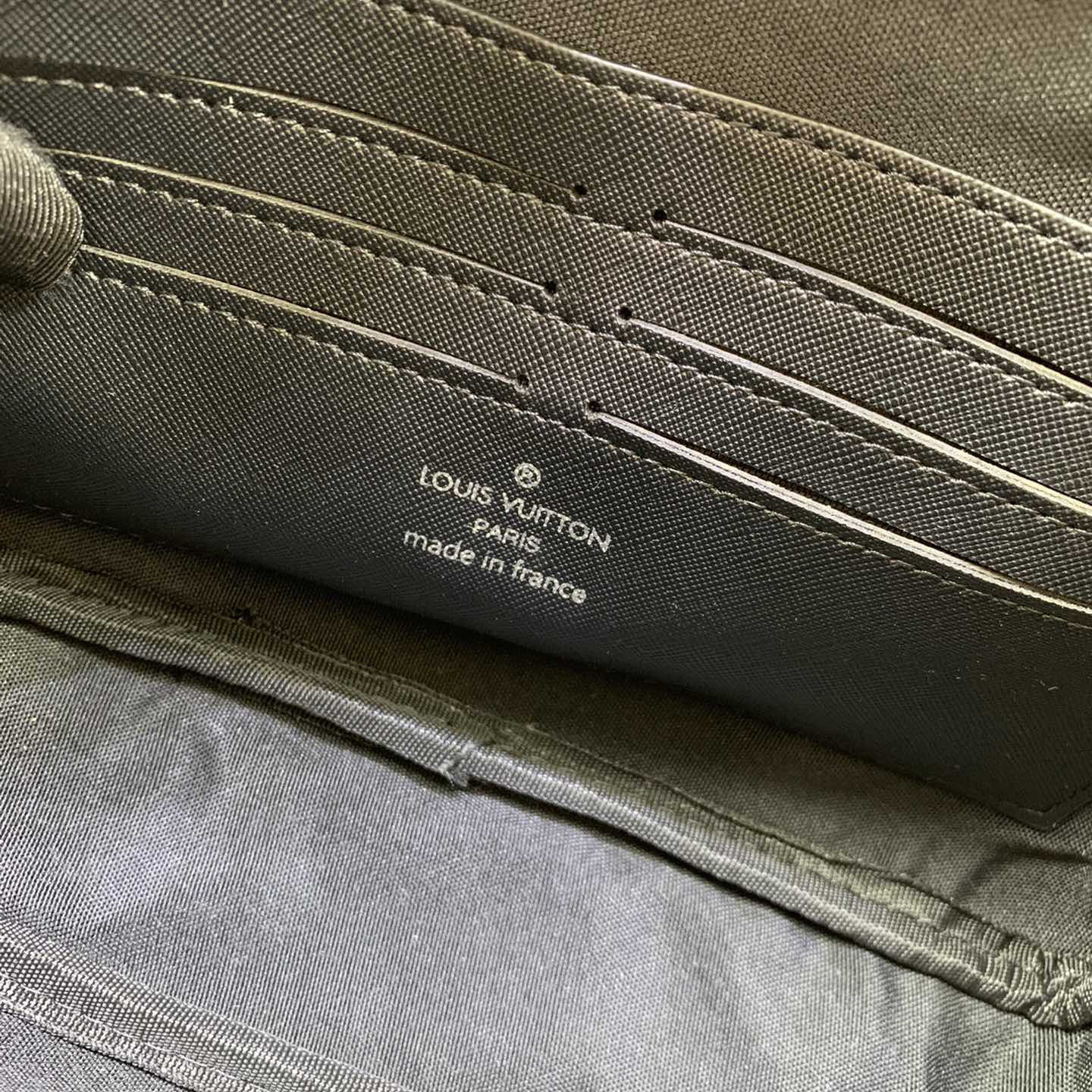 LV Designer Bag Shoulder Bag Luxury Bag Cosmetic Bag Wash Bag Wallet Crossbody Designer Bag Ladies Casual Handbag Chain Ladies Mini Bag