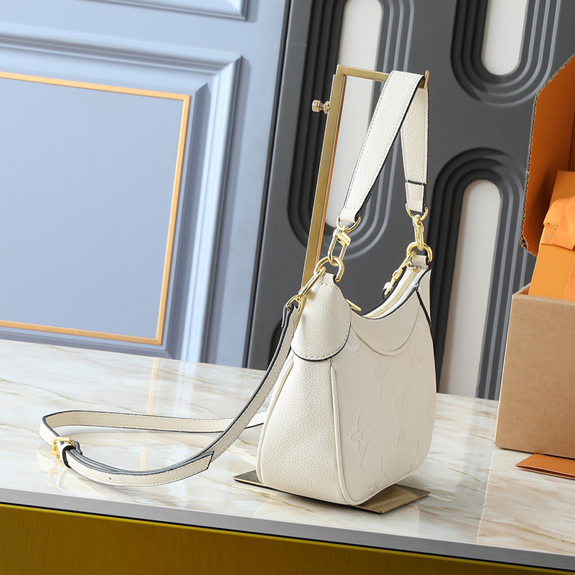 LV Designer Bag Shoulder Bag Luxury Bag Adjustable Shoulder Straps For Easy Shoulder Or Crossbody Crossbody Designer Bag Ladies Casual Handbag Chain Ladies Moon Package Half Circle Package Arc Package Pea Package Mini Bag