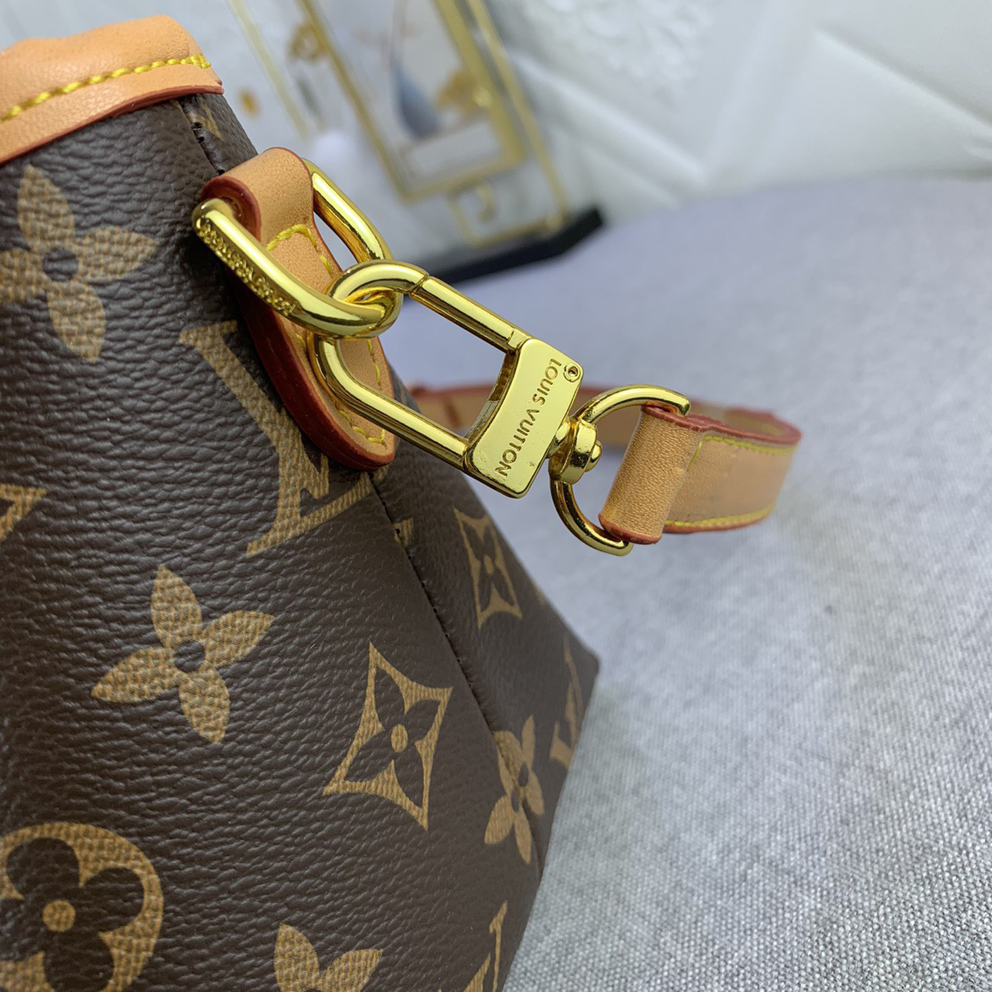 LV High Qualitys Women Lined With Linen Fabric Detachable Zipper Handbag Luxurys Handbags Ladies Designer Composite Bags Lady Clutch Bag Shoulder Tote Female Purse Wallet Hand Bag