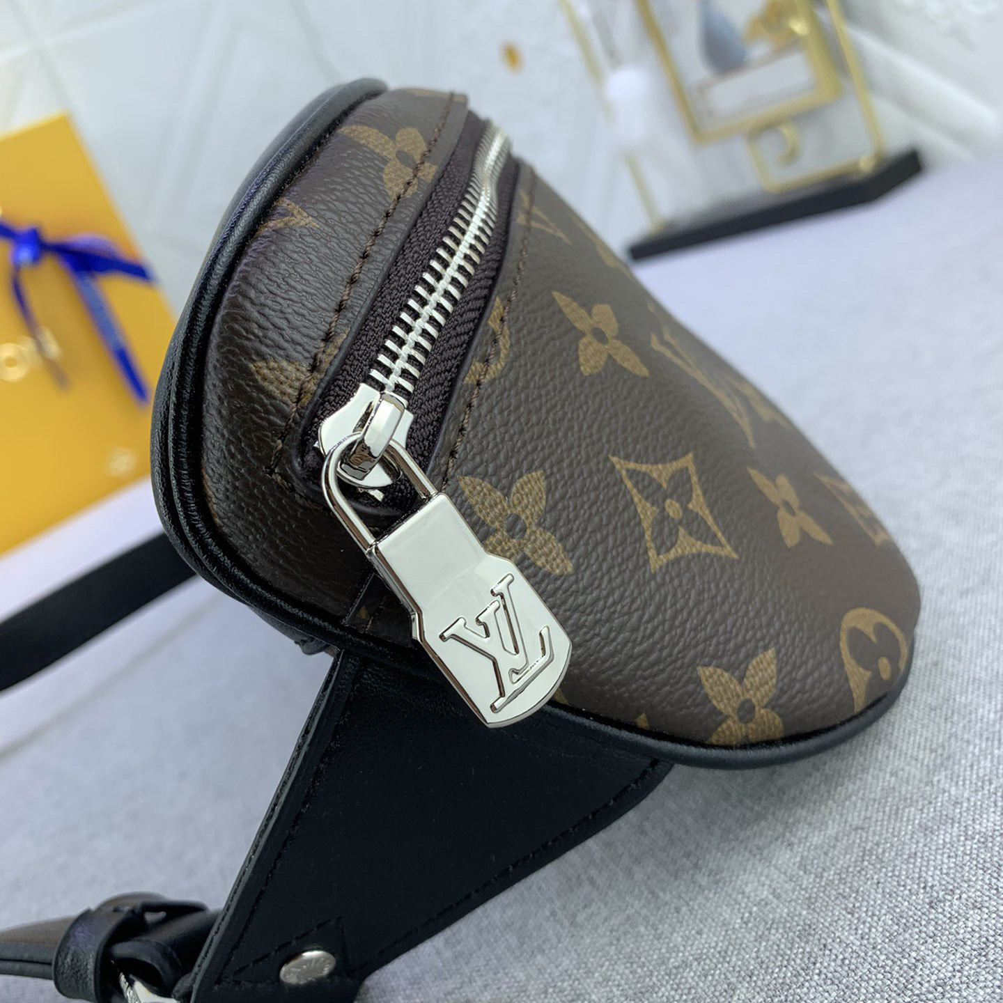 LV Fashion Nylon Waist Bag For Women Men Casual Belt Bags Zipper Chest Fanny Pack Mens Bumbag Leather Crossbody Sport Fannypacks