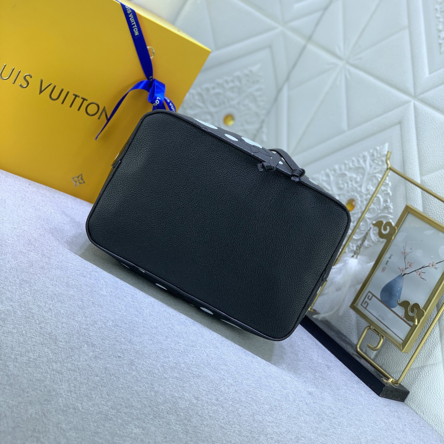 LV Designer Bagss Luxury Bag Classic Handbag Both The Chain And Adjustable Leather Shoulder Strap Can Be Disassembled The Canvas Surface Iconic Polka Dots Of Women Fashion Bag High Quality Leather Bag