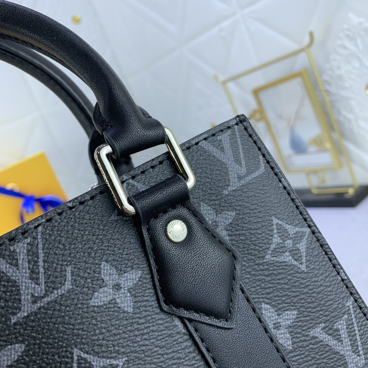 LV Designer Bagss Luxury Bag Classic Handbag Leisure Mini Bag Can Accommodate Smartphones, Wallets, And Keys Women High Quality Leather Bag