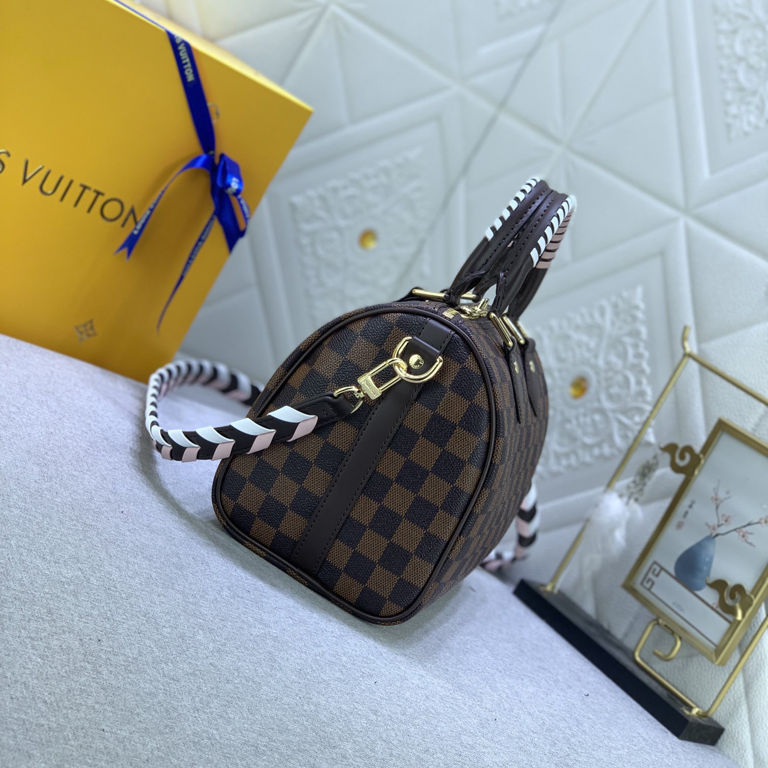 LV Designer Bagss Luxury Bag Classic Grid Handbag Pillow Bag Fashion Bag High Quality Leather Bag