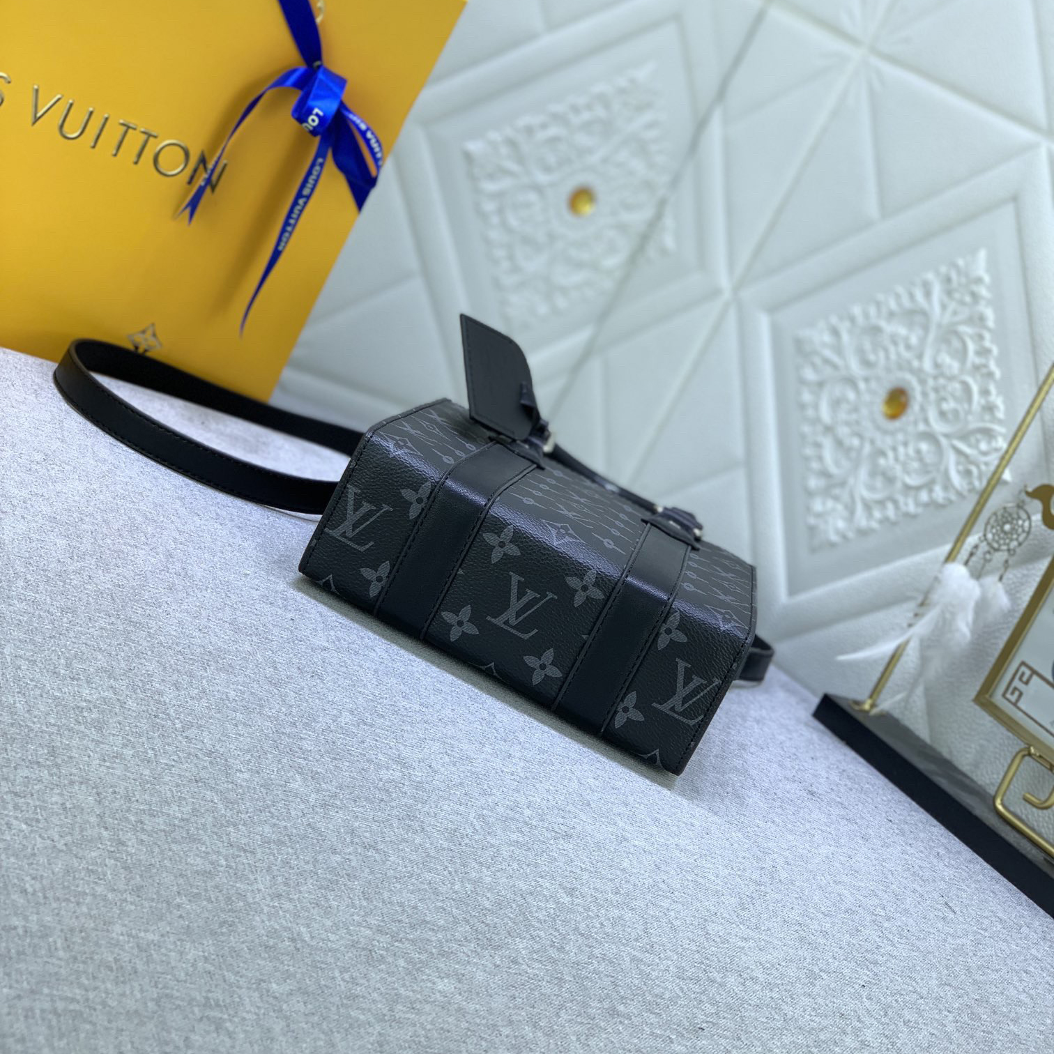 LV Designer Bagss Luxury Bag Classic Handbag Leisure Mini Bag Can Accommodate Smartphones, Wallets, And Keys Women High Quality Leather Bag