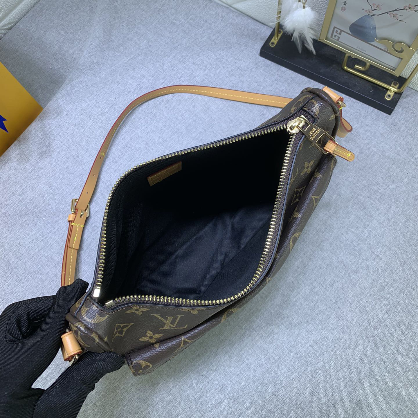 LV High Qualitys Women Bags Luxurys Handbags Ladies Designer Composite Bags Lady Clutch Bag Shoulder Tote Female Purse Wallet Hand Bag