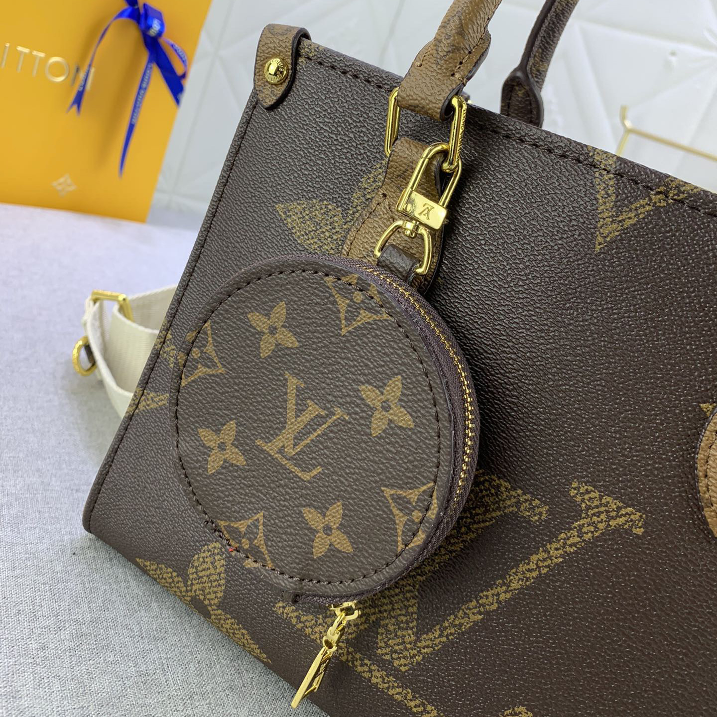 LV Designer Bagss Luxury Bag Classic Printing Handbag Detachable Handle And Detachable And Adjustable Strap Fashion Bag High Quality Leather Bag
