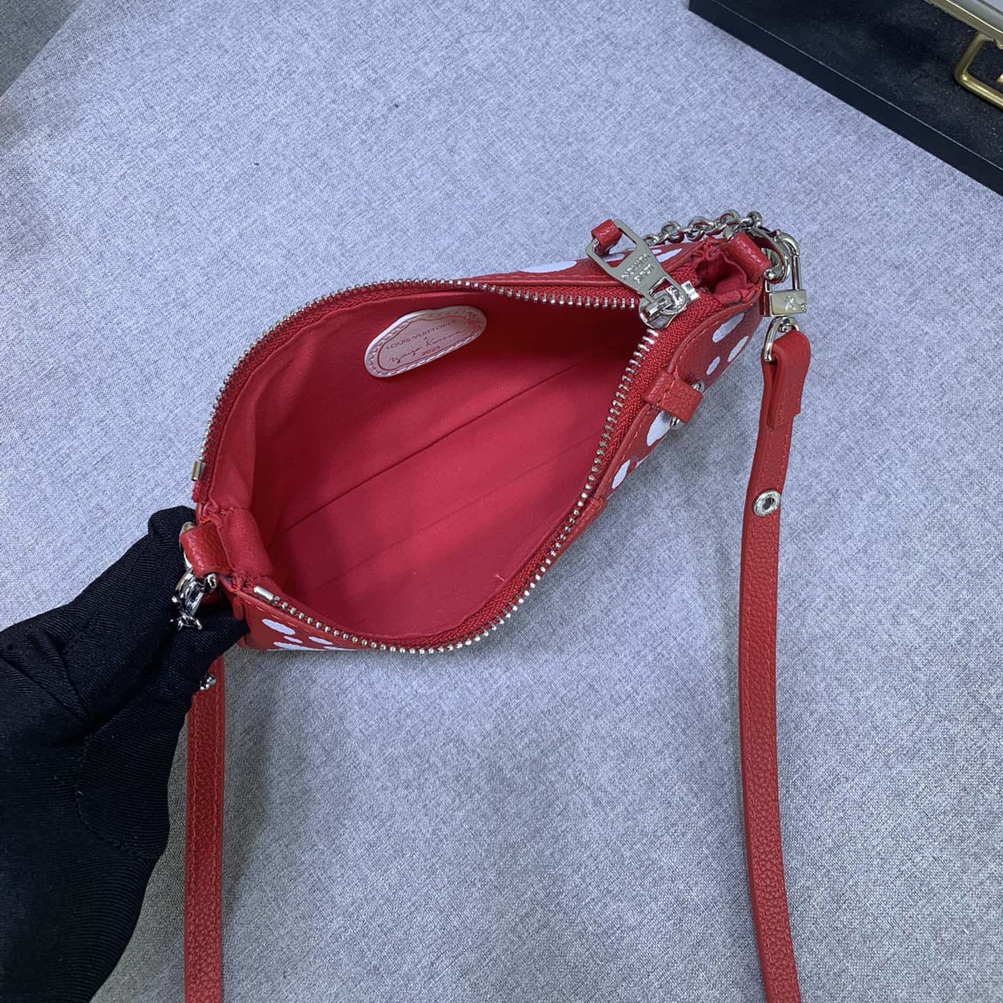 LV Designer Bagss Luxury Bag Classic Handbag Both The Chain And Adjustable Leather Shoulder Strap Can Be Disassembled The Canvas Surface Iconic Polka Dots Of Women Fashion Bag High Quality Leather Bag