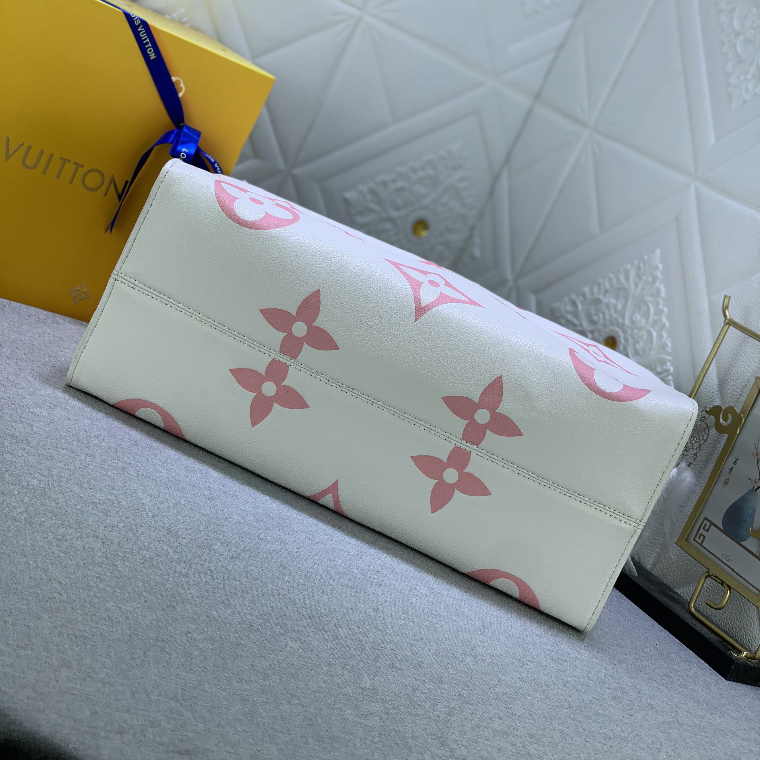 LV High Qualitys Women Handbag Equipped With Detachable And Adjustable Braided Leather Chain Strap For Easy Shoulder Or Crossbody Carrying Lady Clutch Shoulder Tote Female Purse Wallet Hand Bag