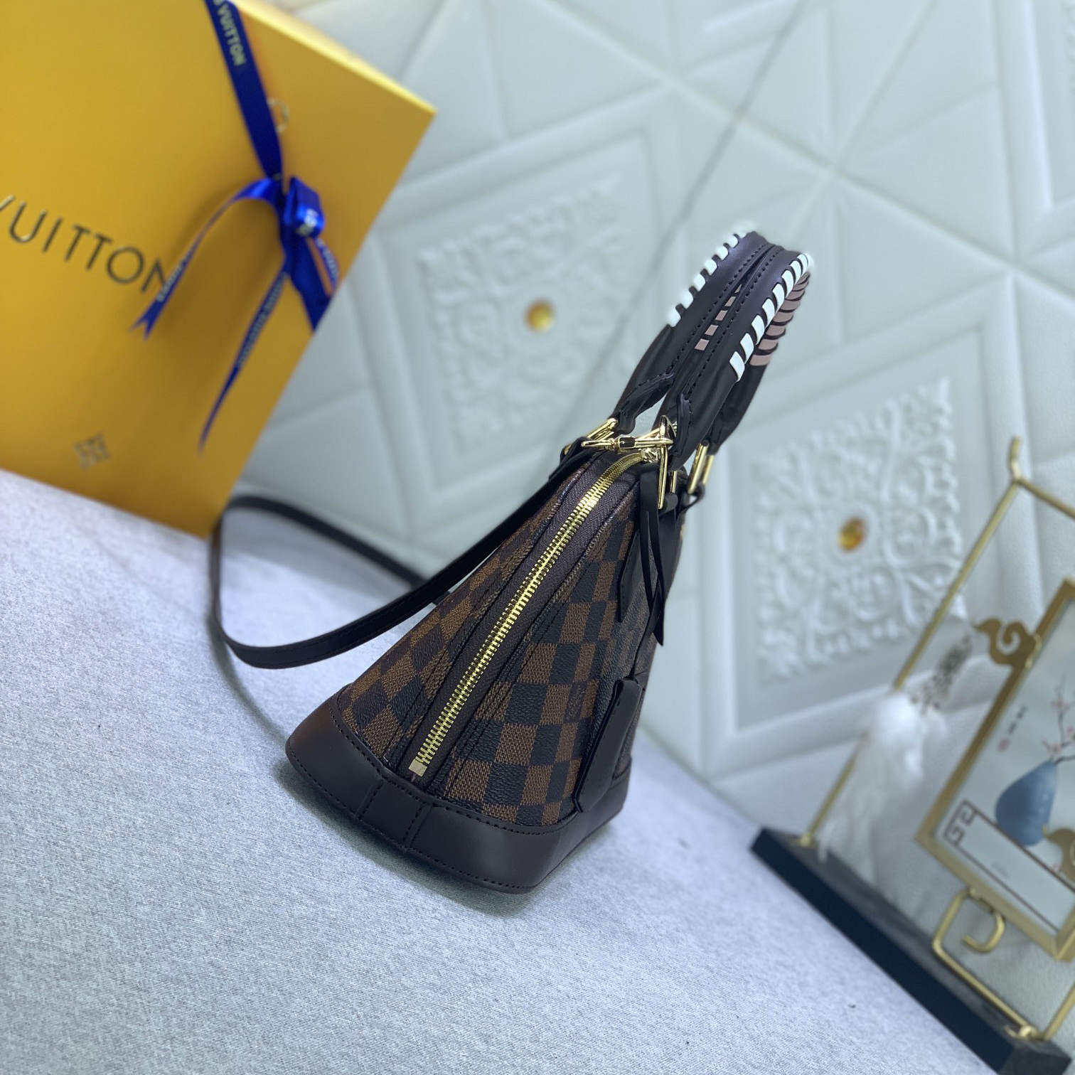 LV Designer Bagss Luxury Bag Classic Mini Handbag Detachable Handle And Detachable And Adjustable Strap Fashion Bag High Quality Leather Bag