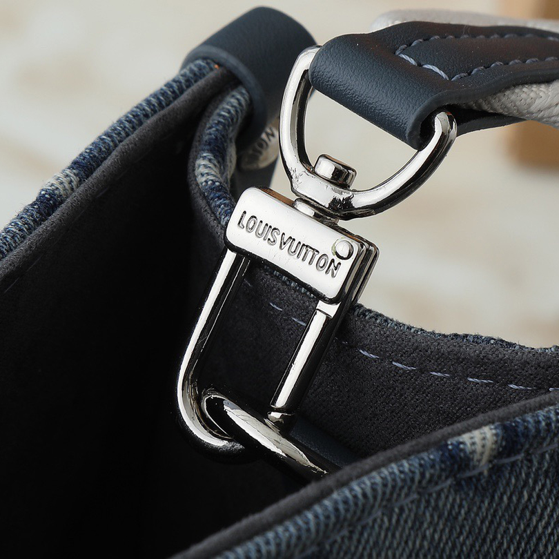 LV High Qualitys Women Handbag Equipped With Detachable And Adjustable Braided Leather Chain Strap For Easy Shoulder Or Crossbody Carrying Lady Clutch Shoulder Tote Female Purse Wallet Hand Bag