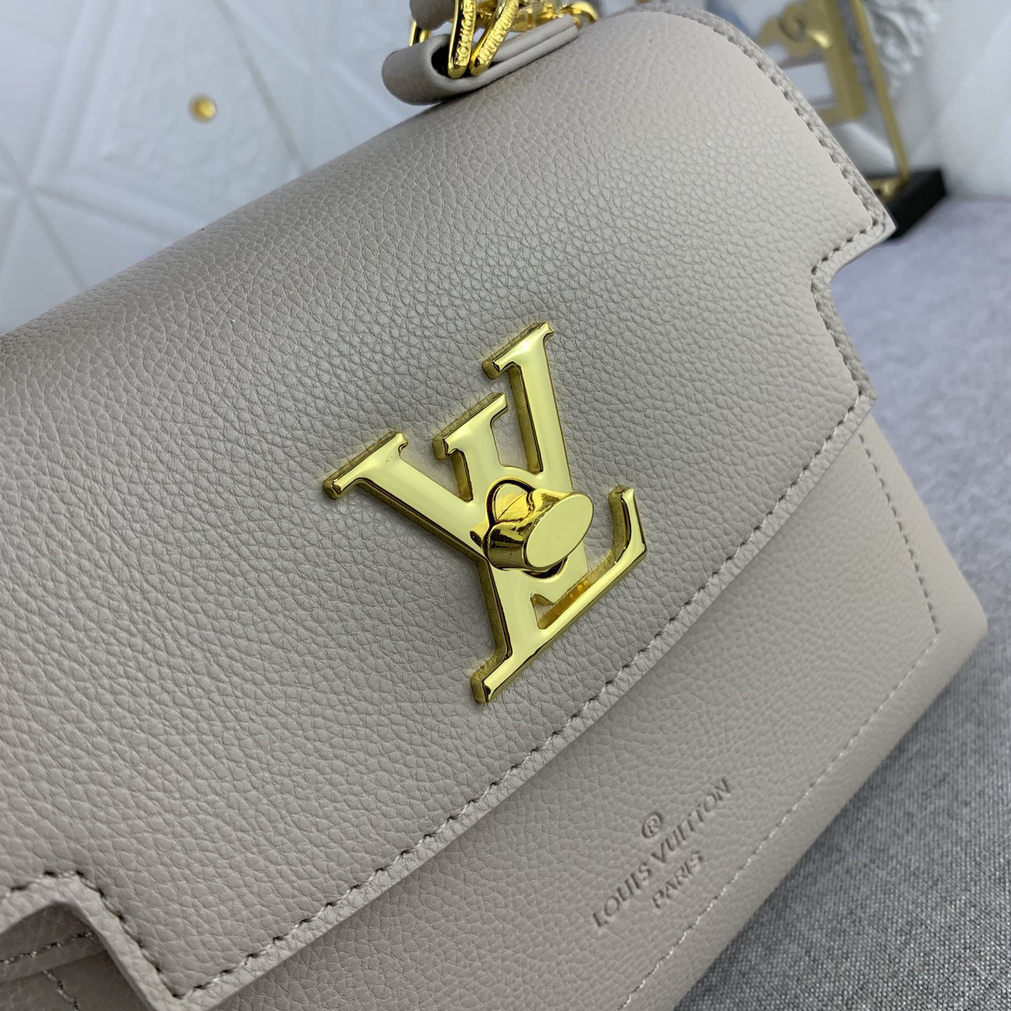 LV Designer Bagss Luxury Bag Classic Handbag Leisure Bag Exquisite Lines And Iconic Lv Padlocks Convey A Trendy Style Fashion Women High Quality Leather Bag