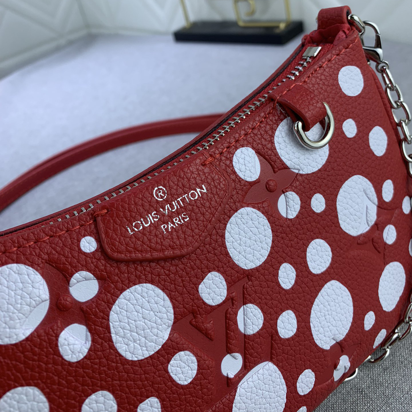 LV Designer Bagss Luxury Bag Classic Handbag Both The Chain And Adjustable Leather Shoulder Strap Can Be Disassembled The Canvas Surface Iconic Polka Dots Of Women Fashion Bag High Quality Leather Bag