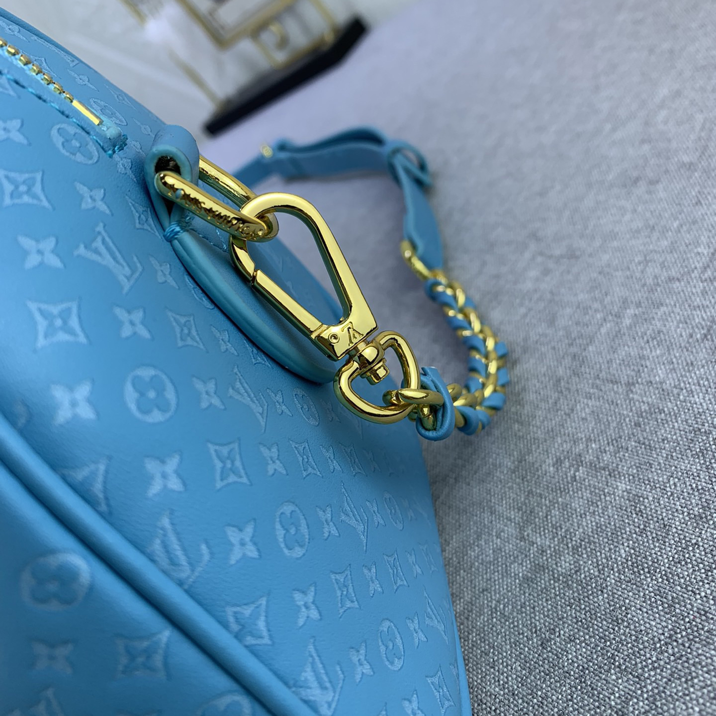 LV High Qualitys Women Handbag Equipped With Detachable And Adjustable Braided Leather Chain Strap For Easy Shoulder Or Crossbody Carrying Lady Clutch Shoulder Tote Female Purse Wallet Hand Bag